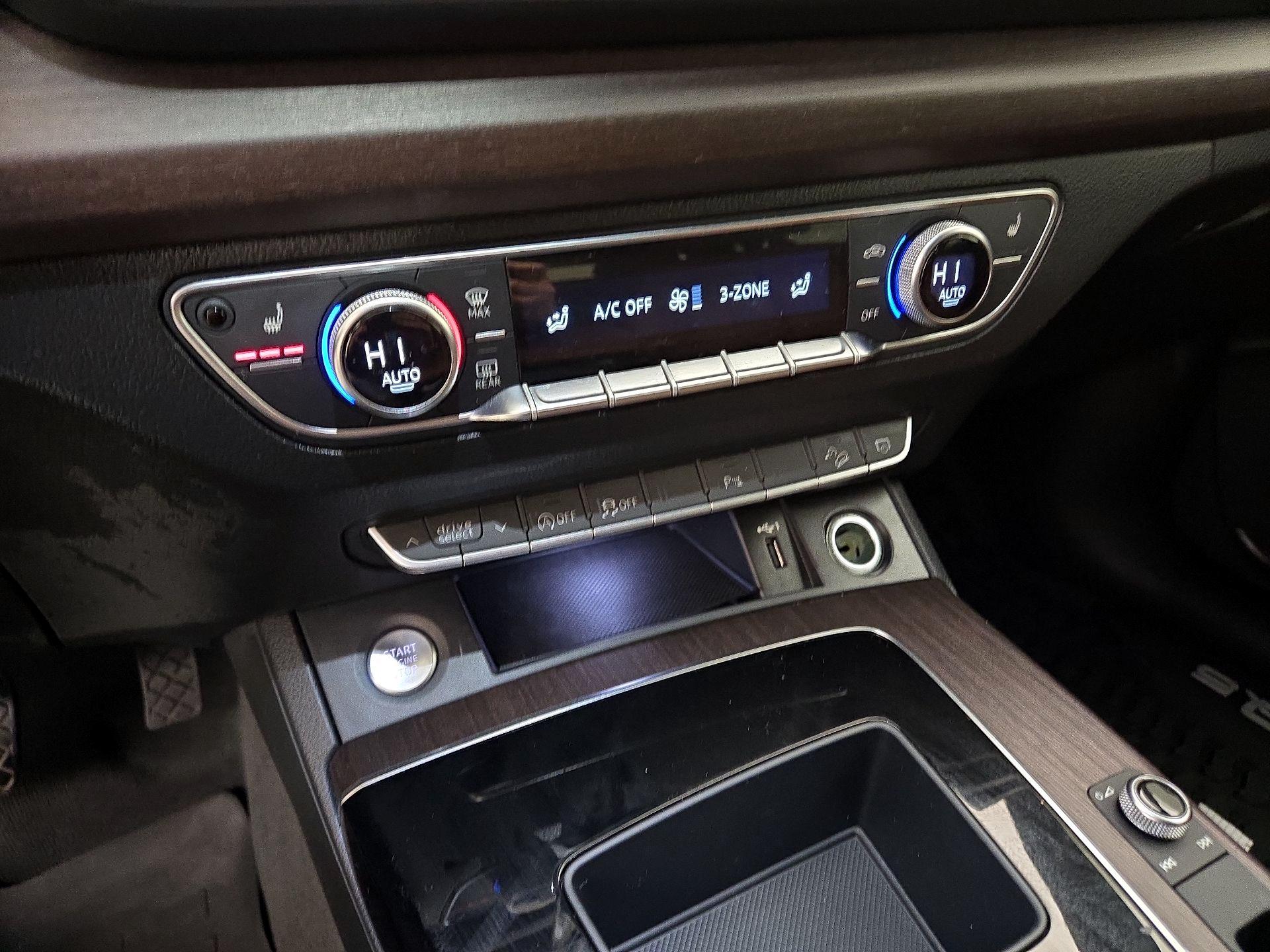 Thumbnail: 2022 Audi Q5 - 16