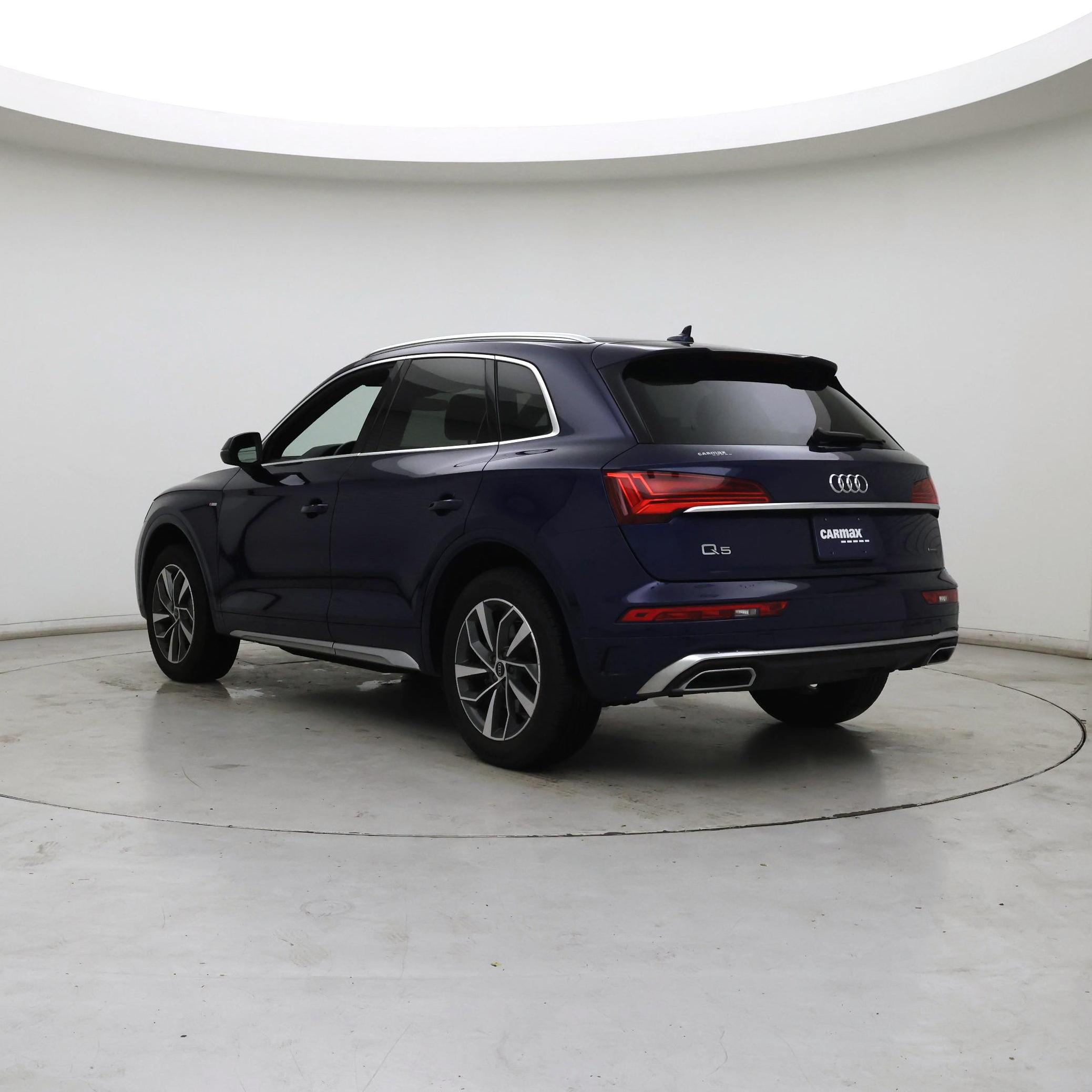 Thumbnail: 2022 Audi Q5 - 2