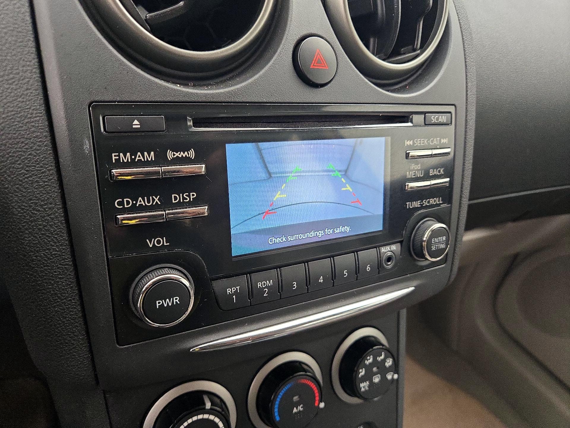 Thumbnail: 2014 Nissan Rogue - 14