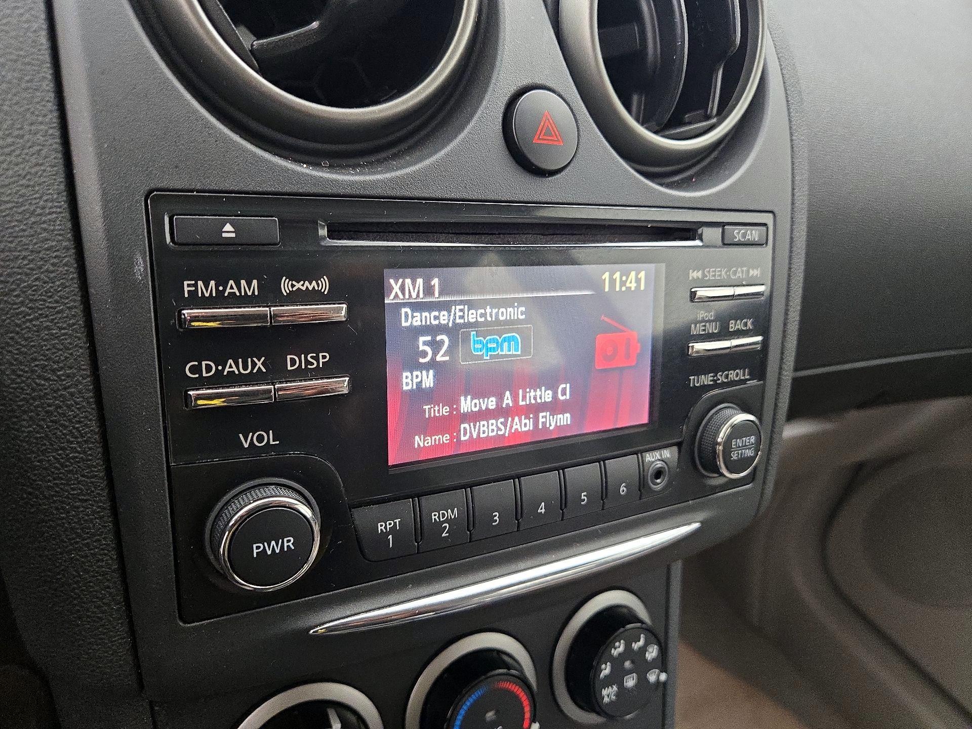 Thumbnail: 2014 Nissan Rogue - 15