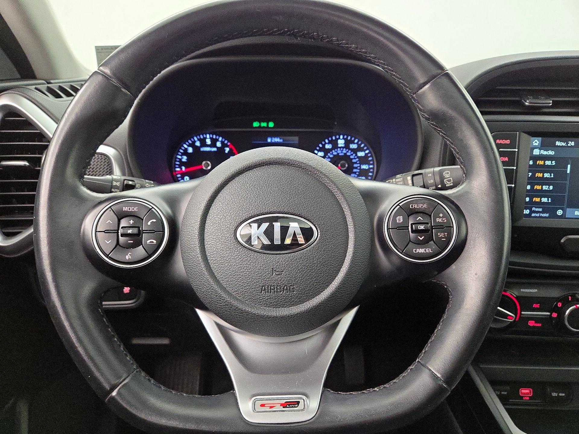 Thumbnail: 2020 Kia Soul - 10