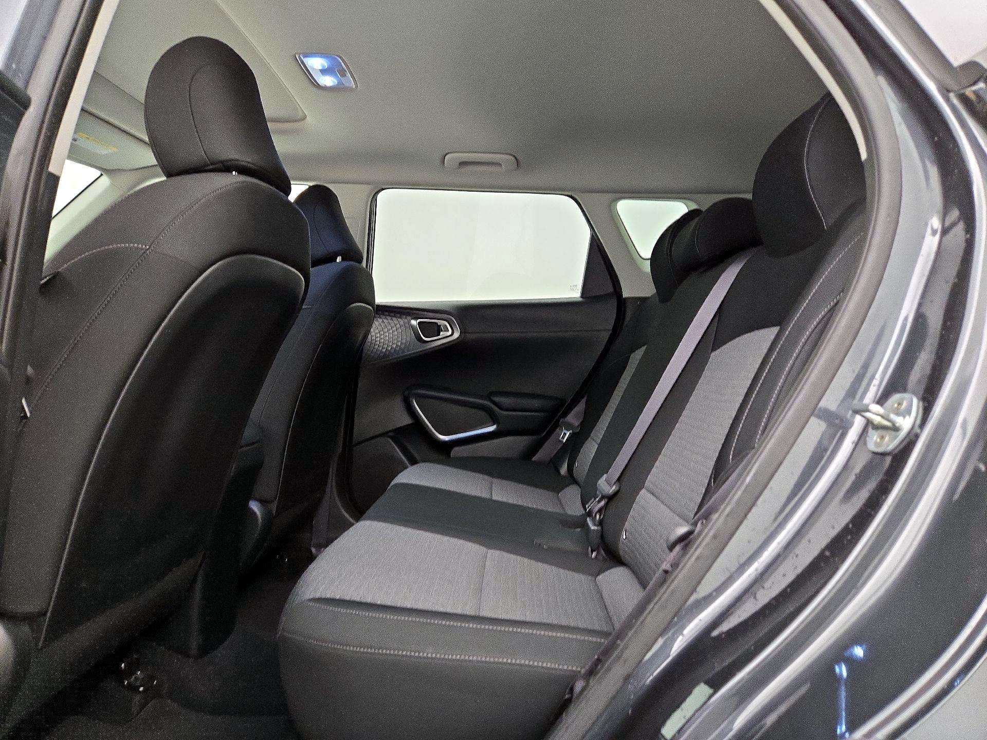 Thumbnail: 2020 Kia Soul - 20