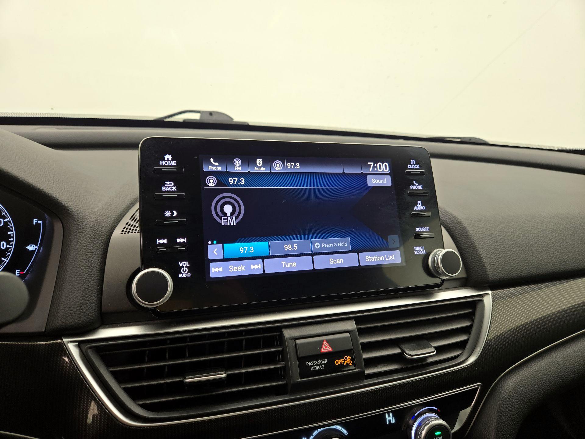 Thumbnail: 2018 Honda Accord - 15