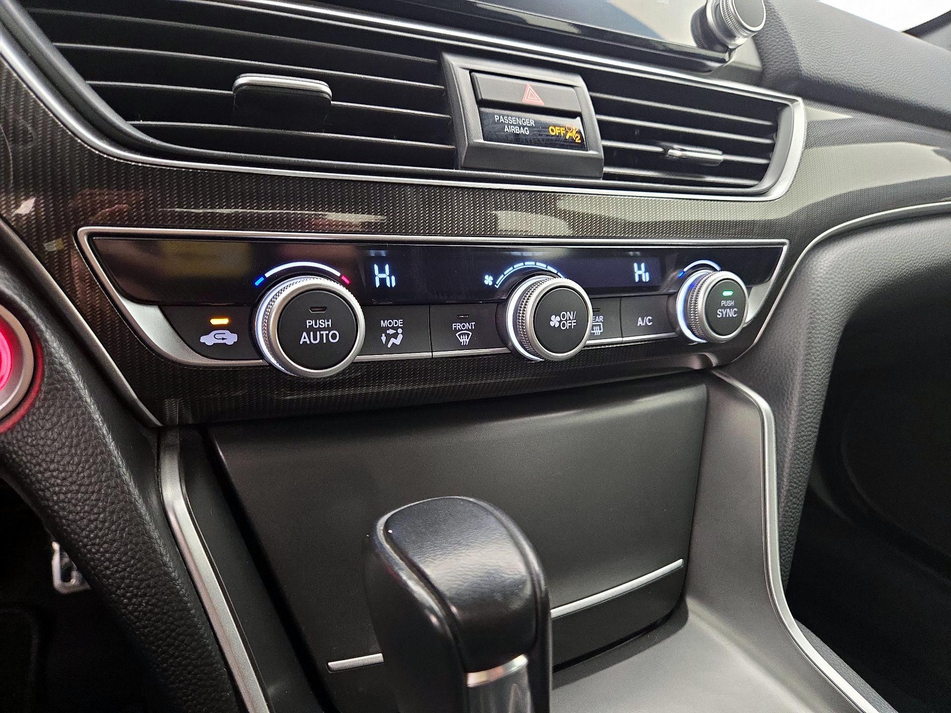 Thumbnail: 2018 Honda Accord - 16