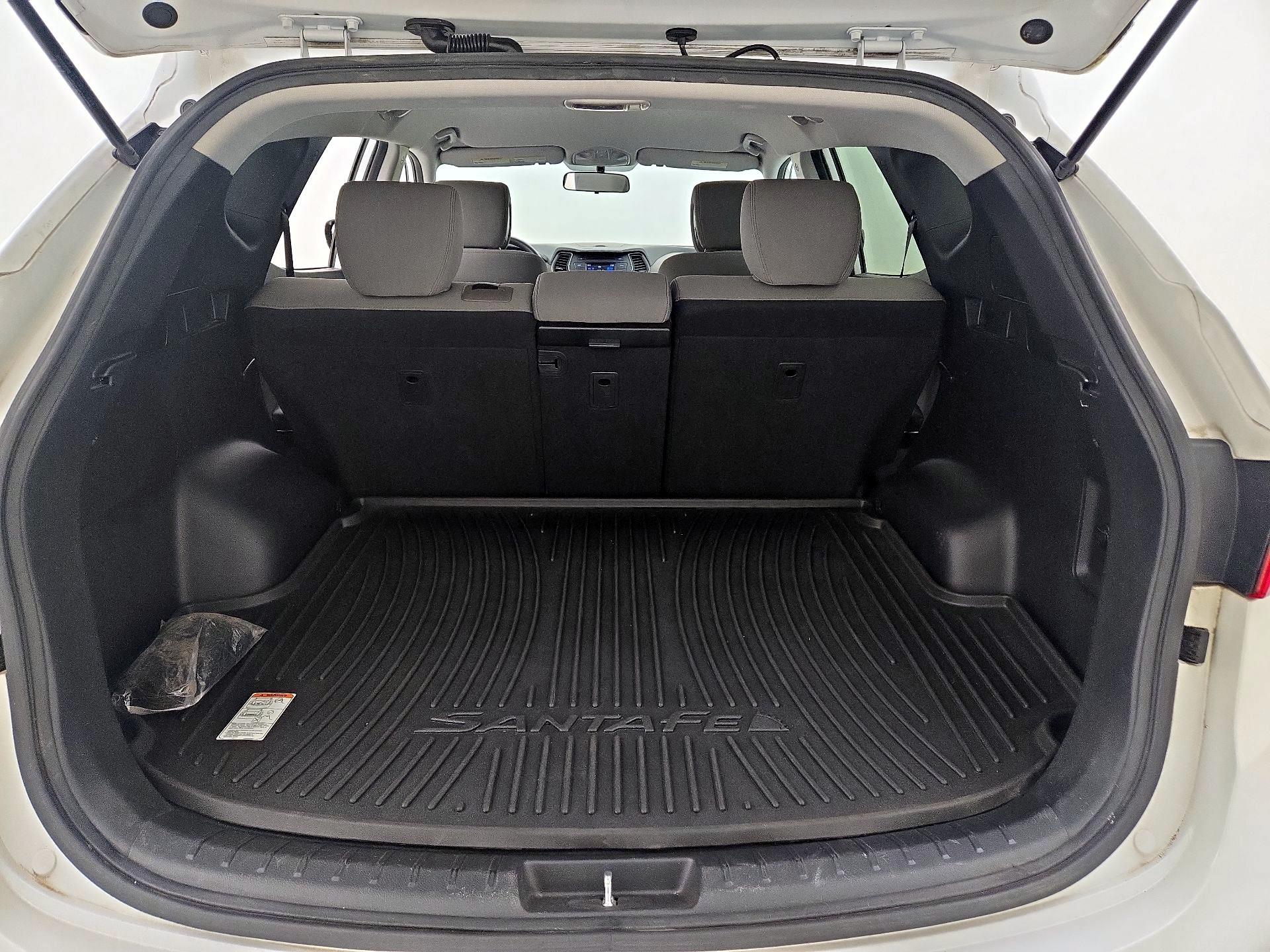 Thumbnail: 2017 Hyundai Santa Fe - 20