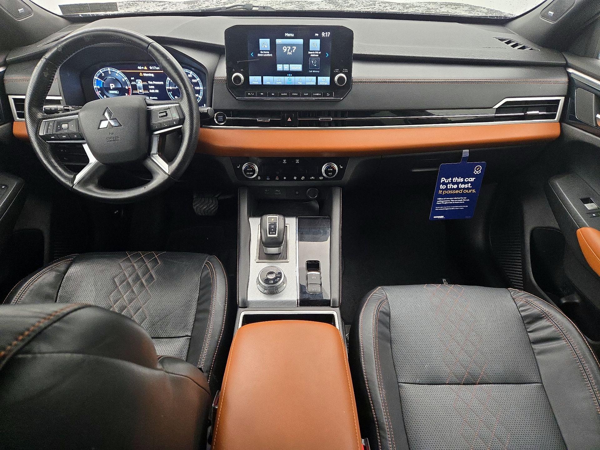 Thumbnail: 2022 Mitsubishi Outlander - 9