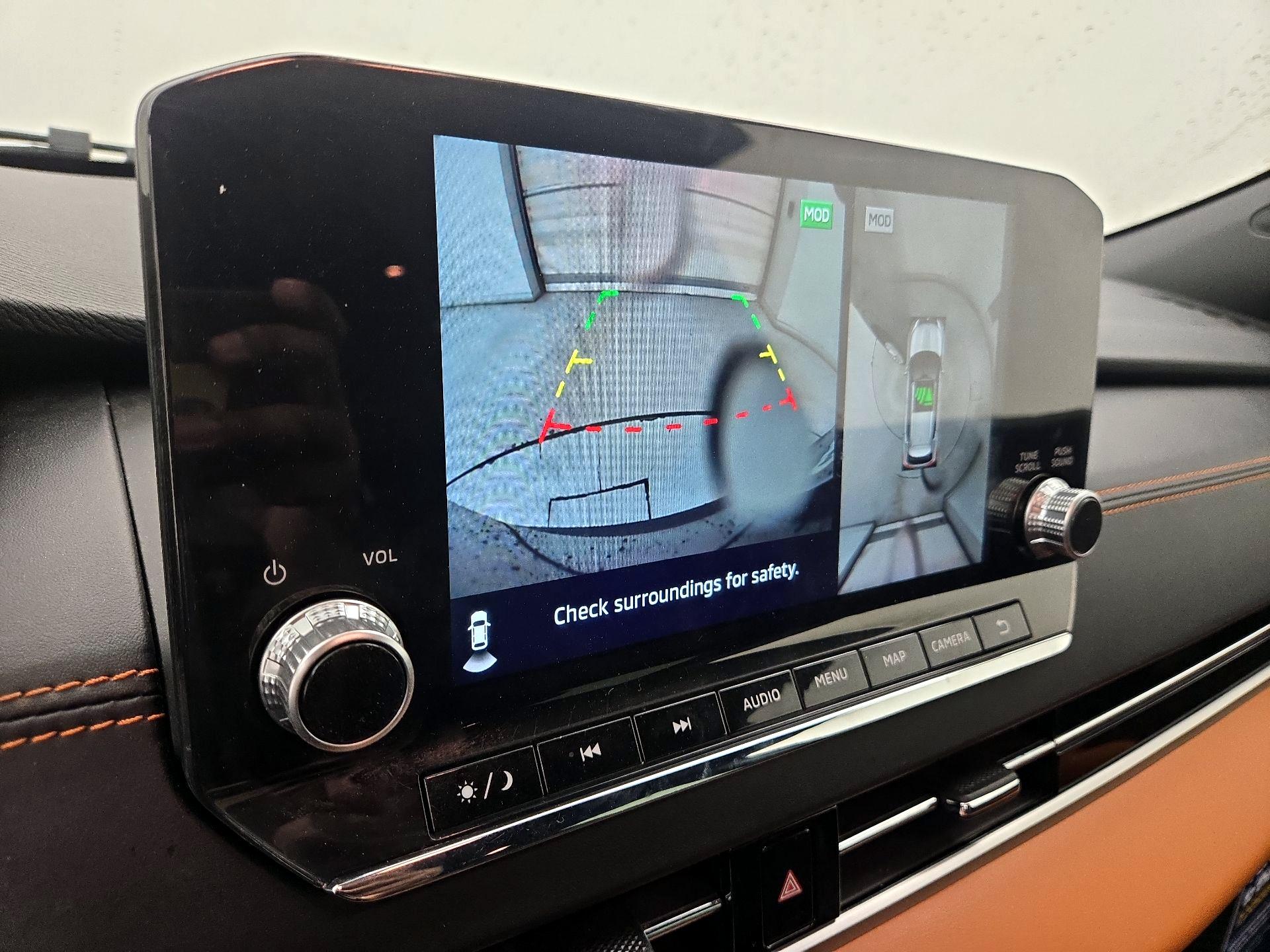 Thumbnail: 2022 Mitsubishi Outlander - 14