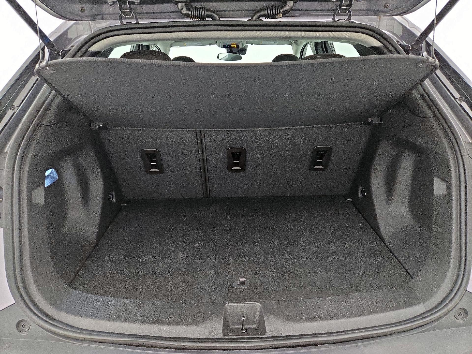 Thumbnail: 2023 Chevrolet Bolt EUV - 19