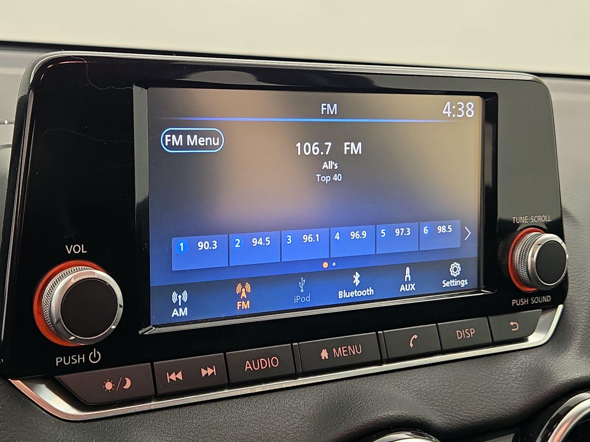 Thumbnail: 2020 Nissan Sentra - 14