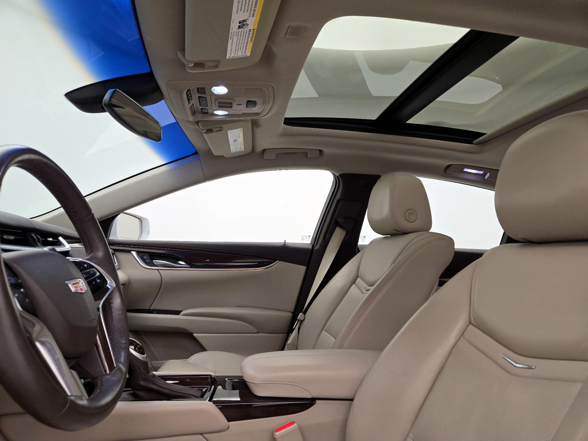 Thumbnail: 2017 Cadillac XTS - 19