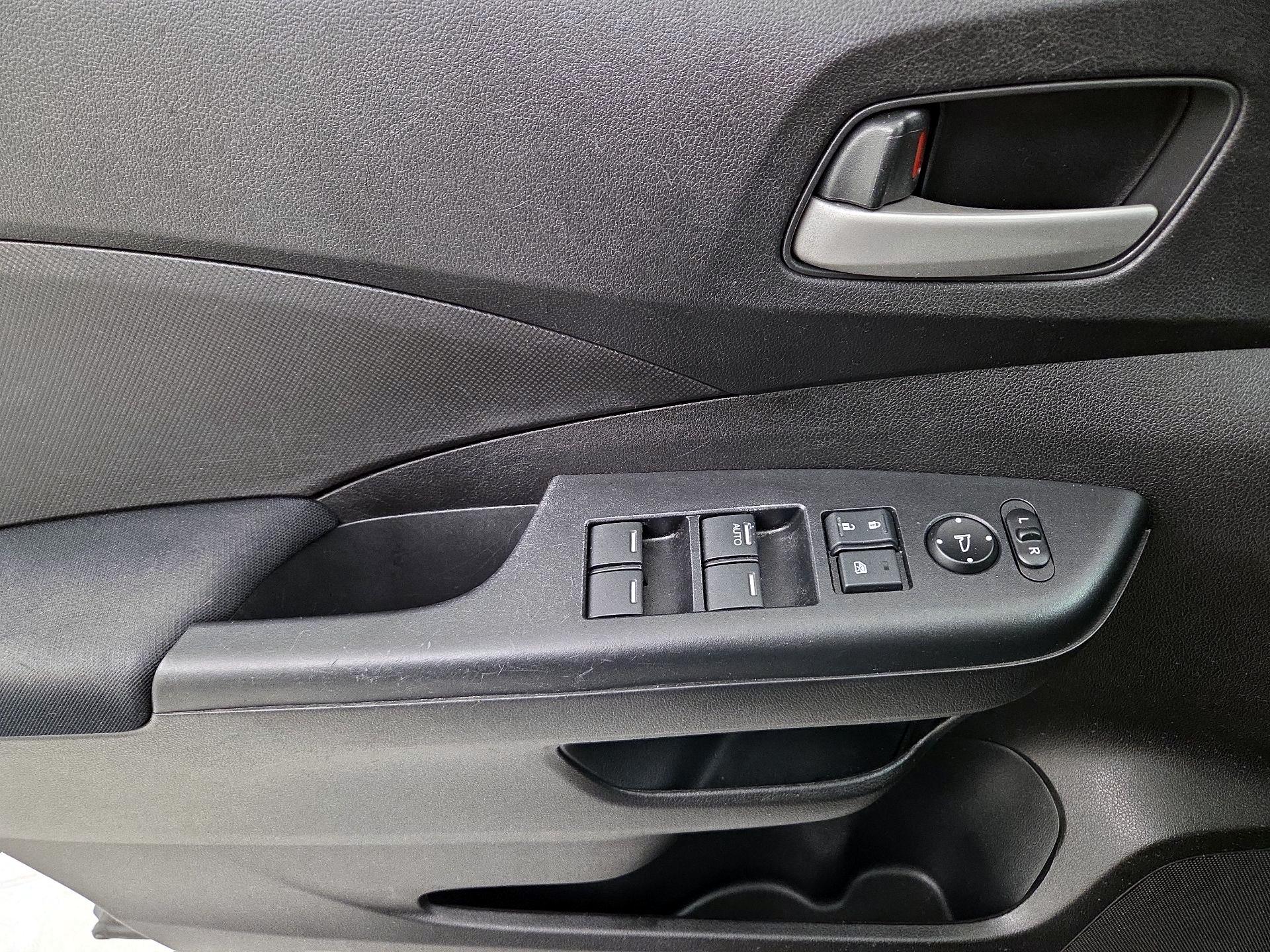 Thumbnail: 2016 Honda CR-V - 12