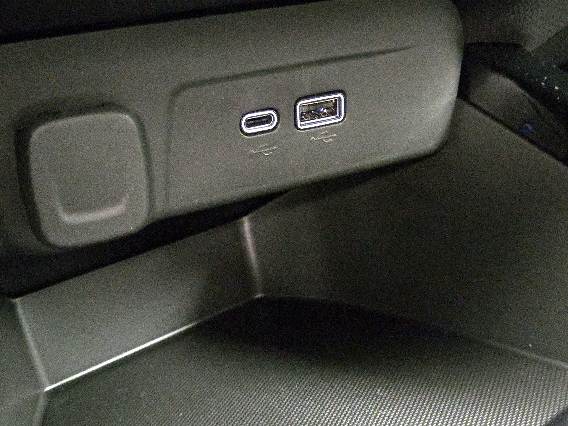 Thumbnail: 2025 Chevrolet Trax - 18