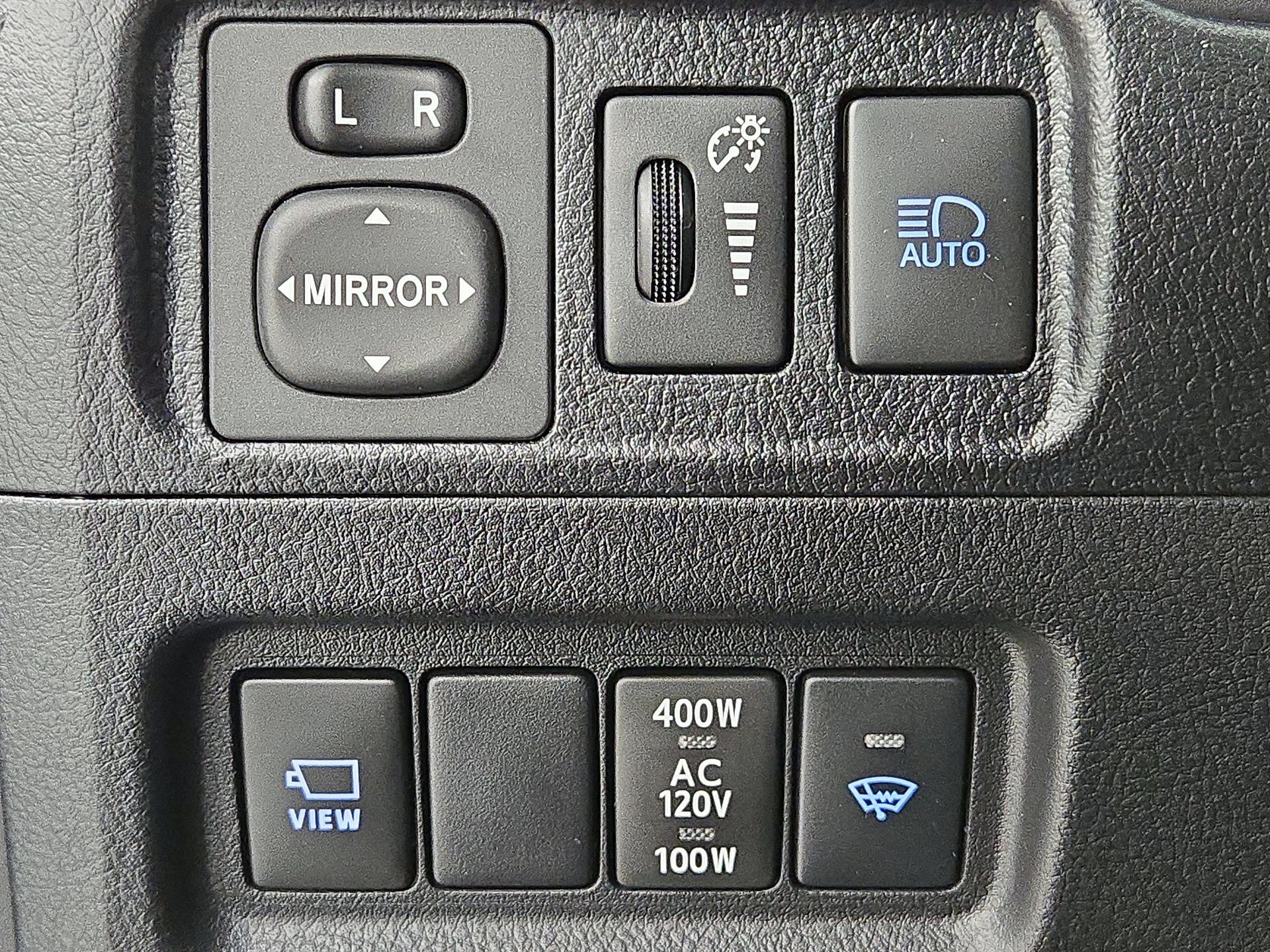 Thumbnail: 2023 Toyota 4Runner - 13