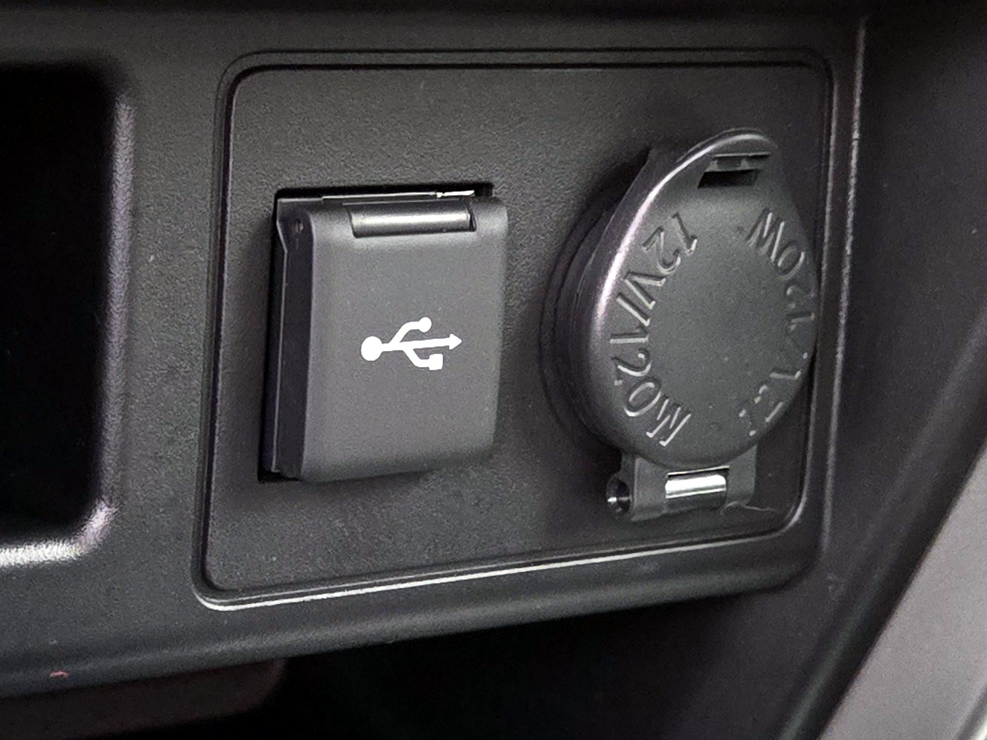 Thumbnail: 2023 Toyota 4Runner - 19