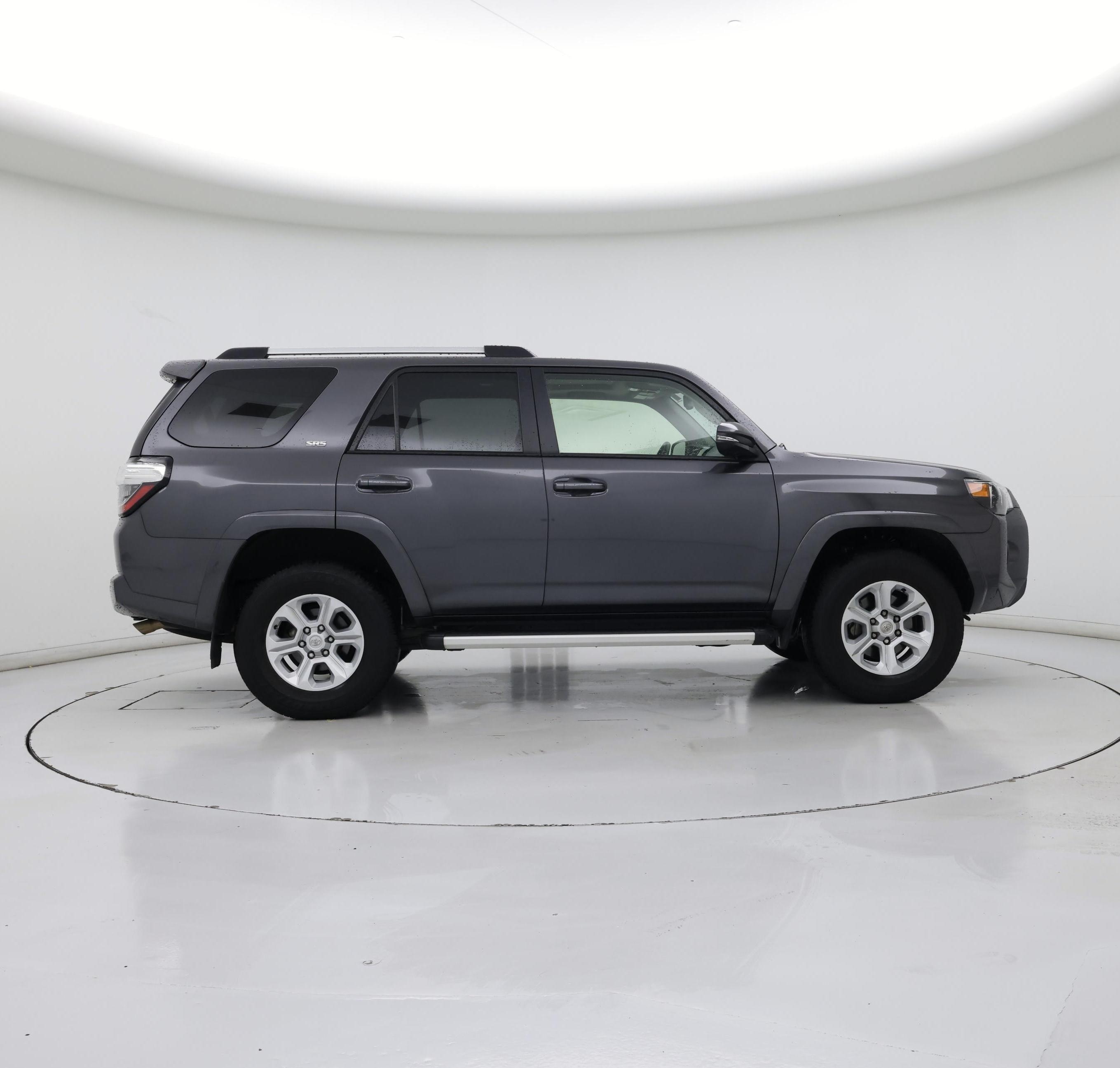 Thumbnail: 2023 Toyota 4Runner - 7