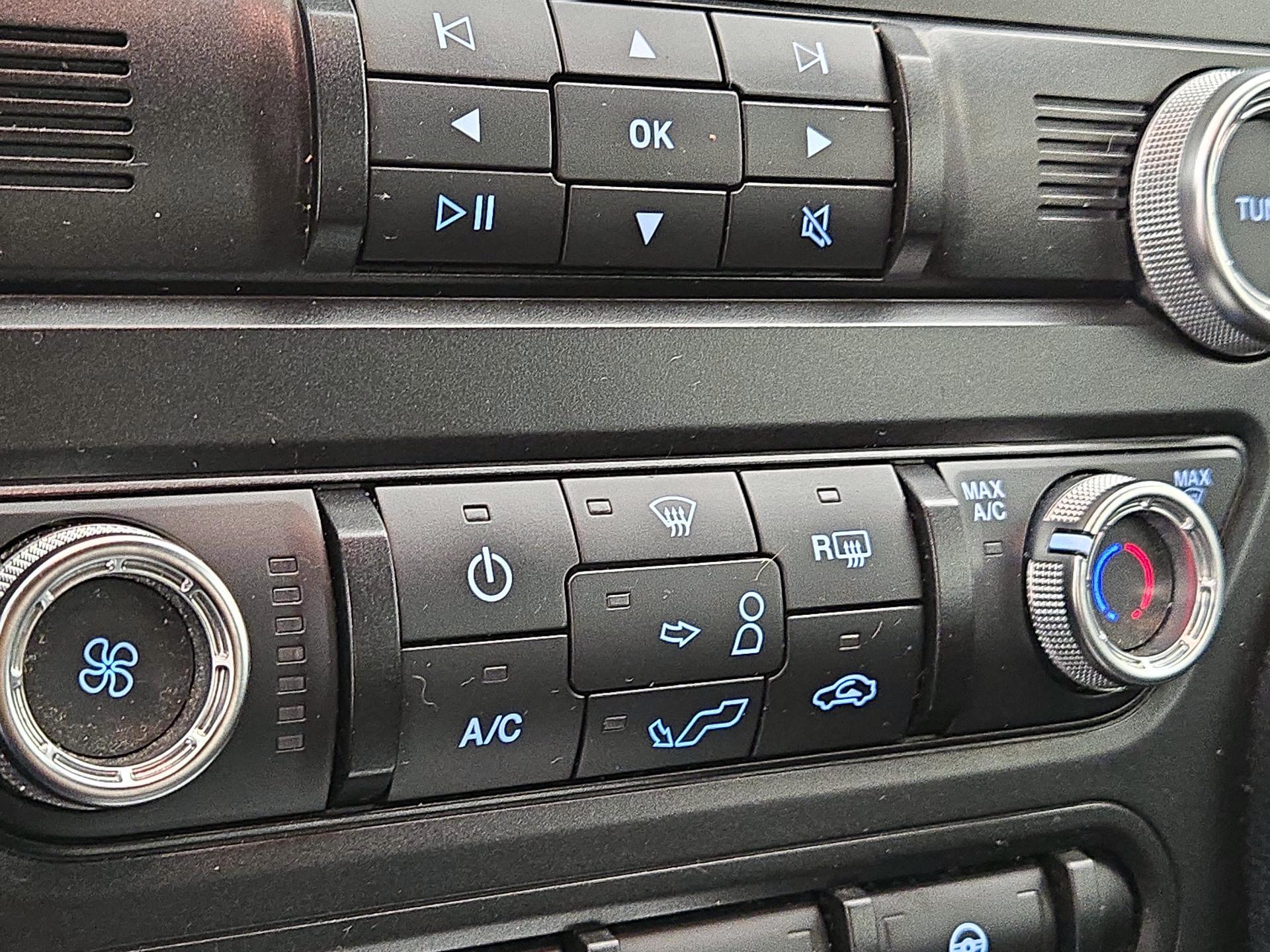 Thumbnail: 2019 Ford Mustang - 15