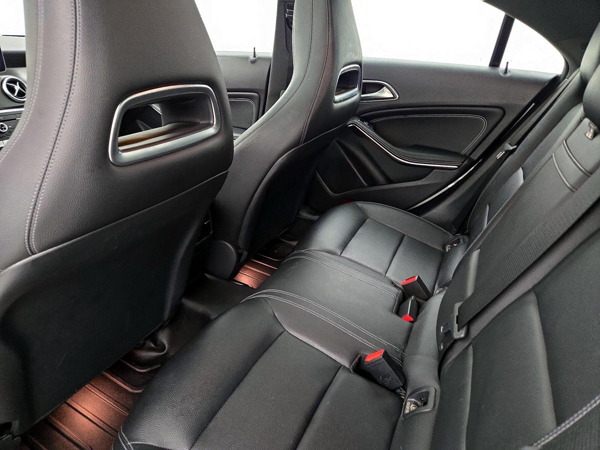 Thumbnail: 2019 Mercedes-Benz CLA - 20