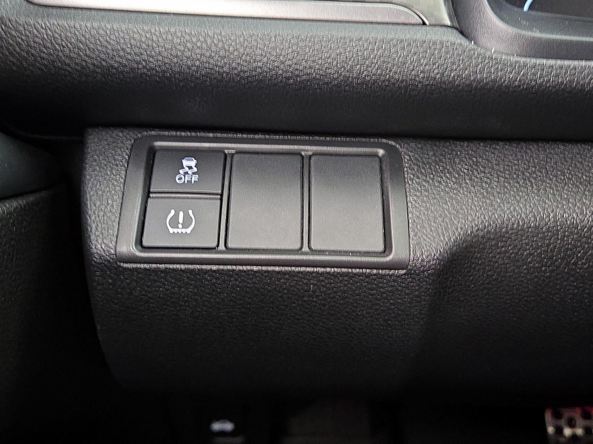 Thumbnail: 2018 Honda Civic - 13