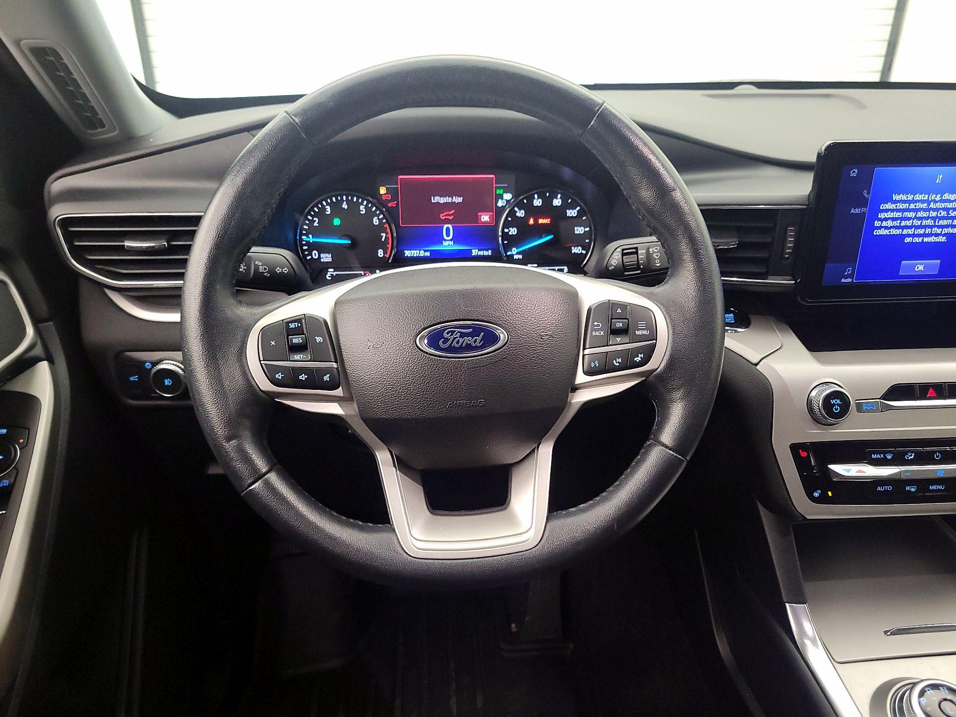 Thumbnail: 2022 Ford Explorer - 10