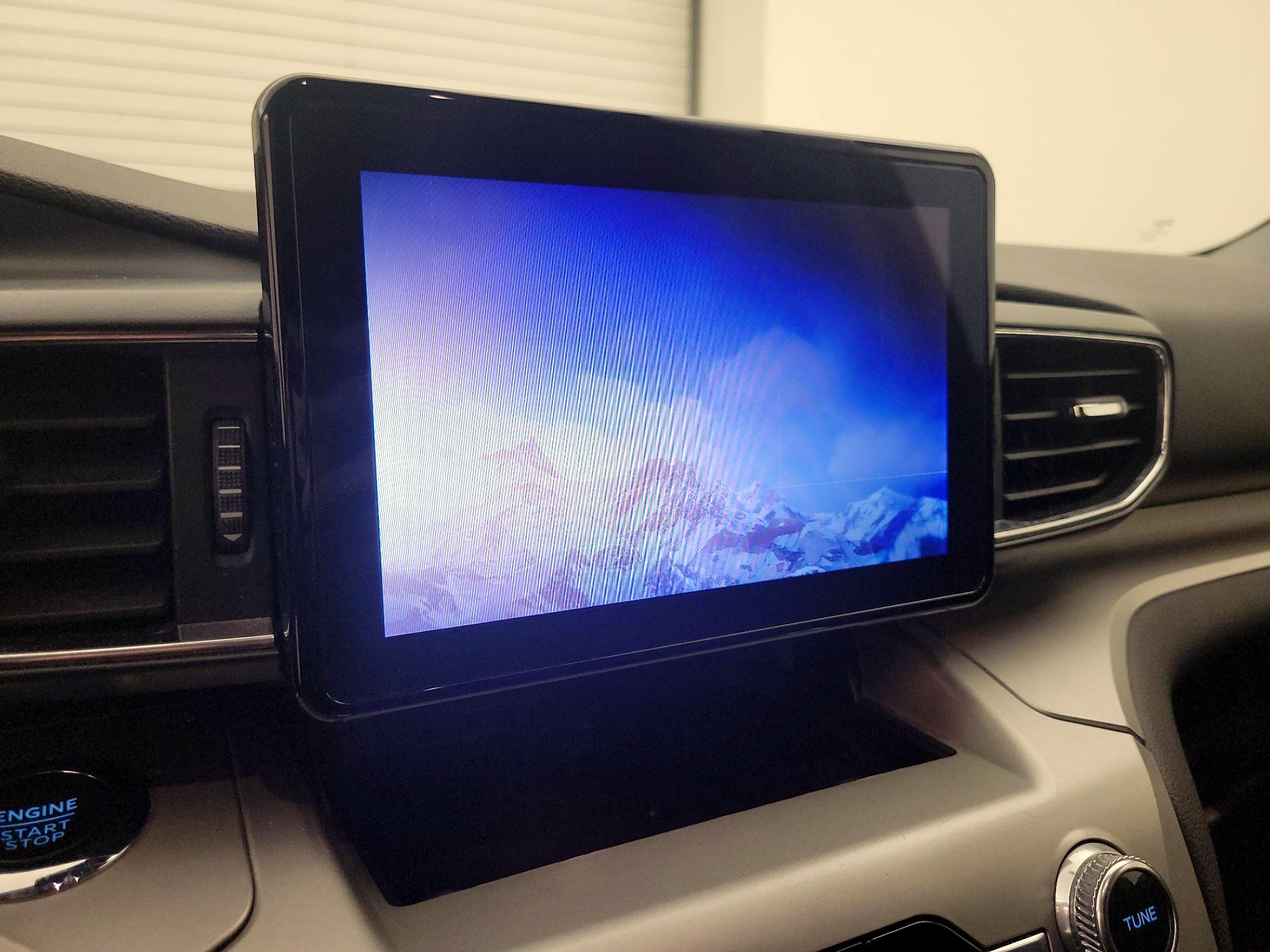 Thumbnail: 2022 Ford Explorer - 15