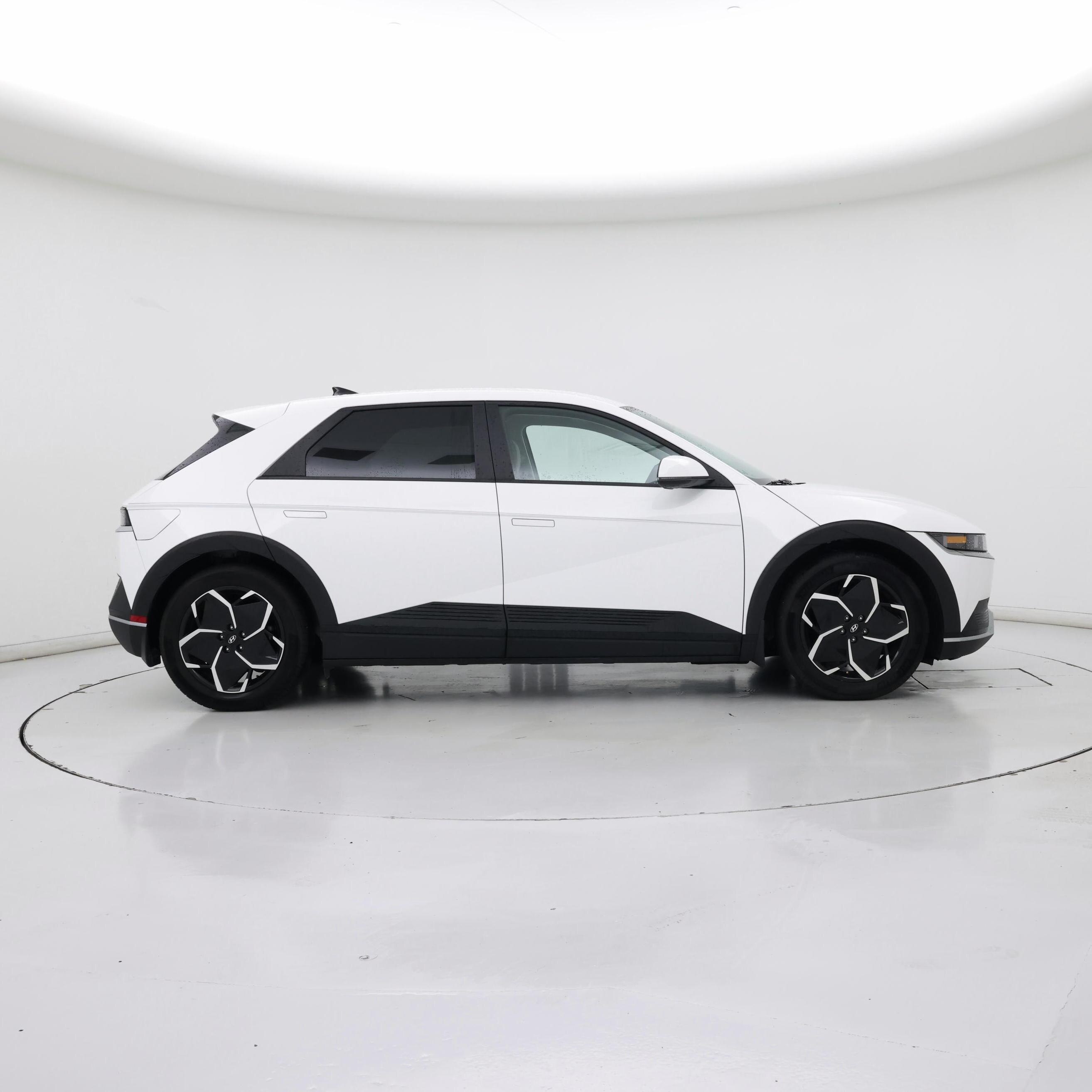 Thumbnail: 2022 Hyundai Ioniq 5 - 7