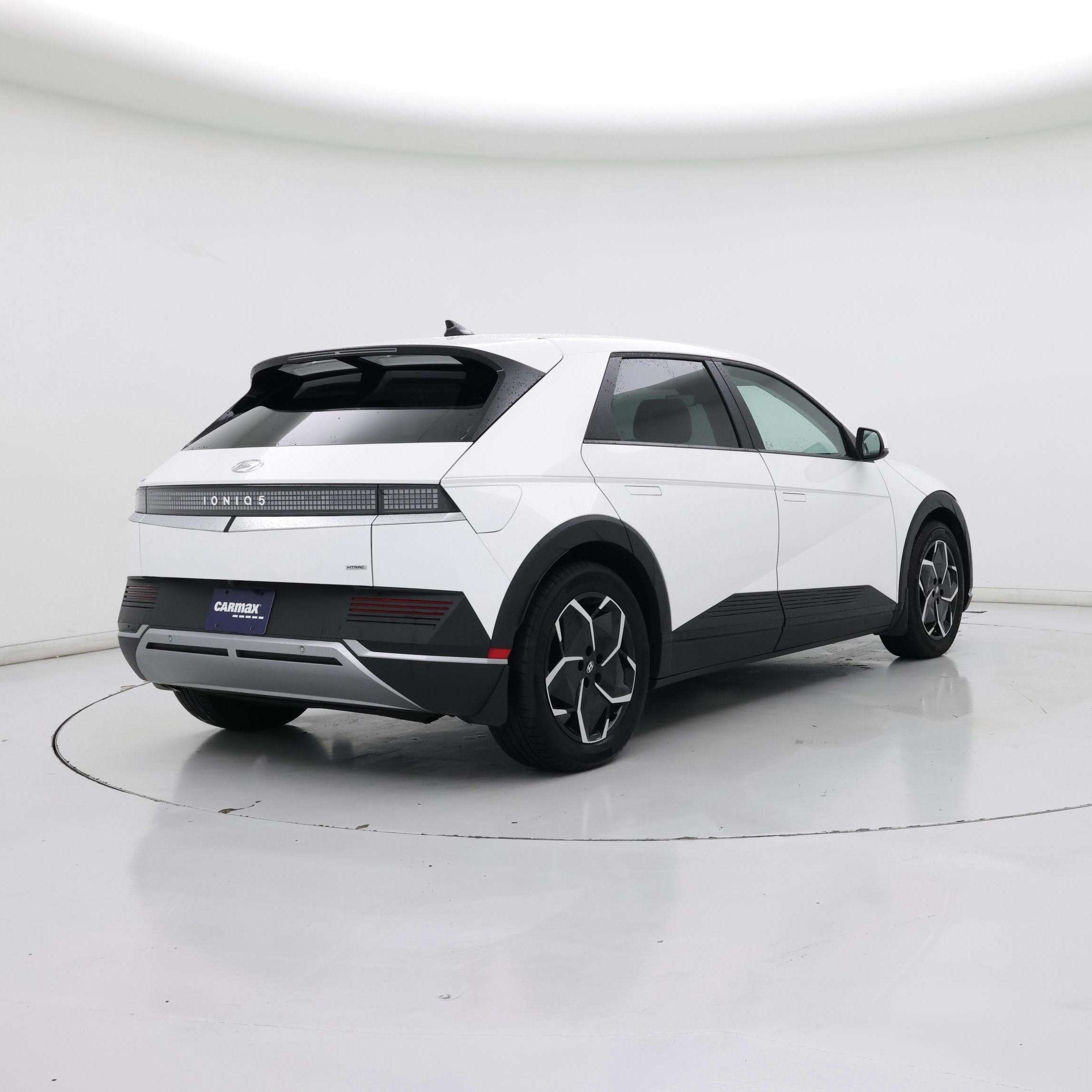 Thumbnail: 2022 Hyundai Ioniq 5 - 8