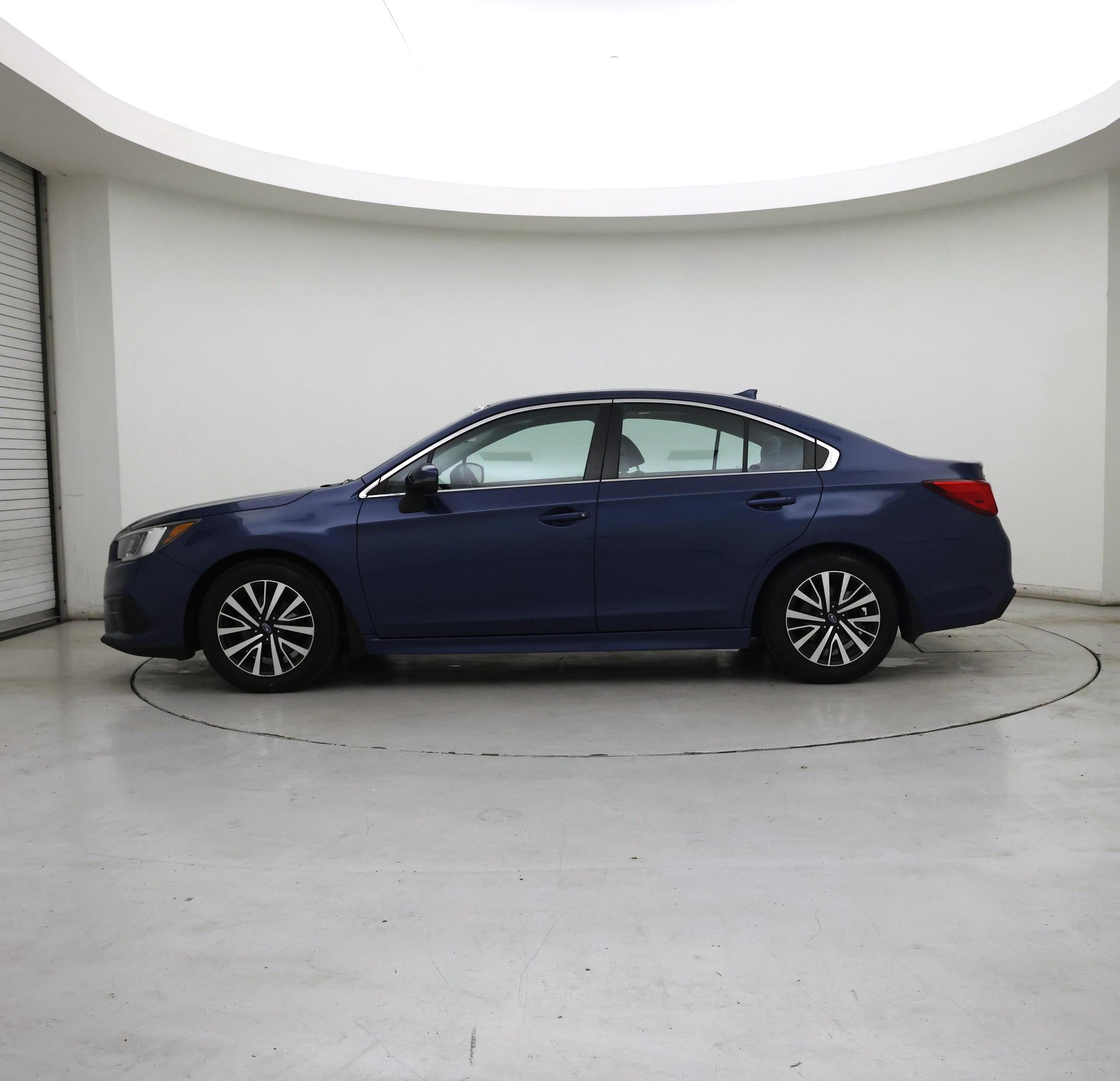 Thumbnail: 2019 Subaru Legacy - 3