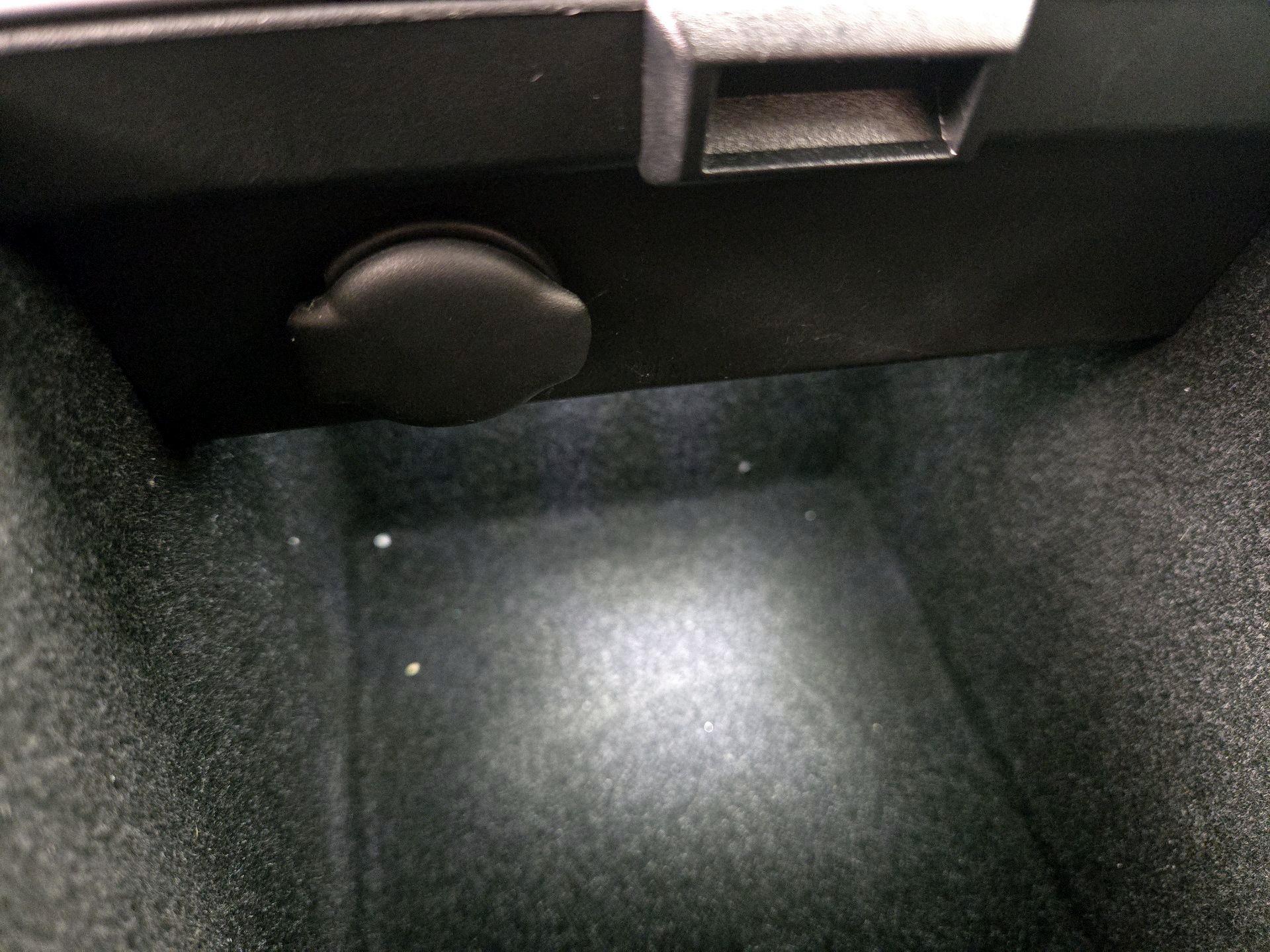 Thumbnail: 2022 Tesla Model 3 - 18