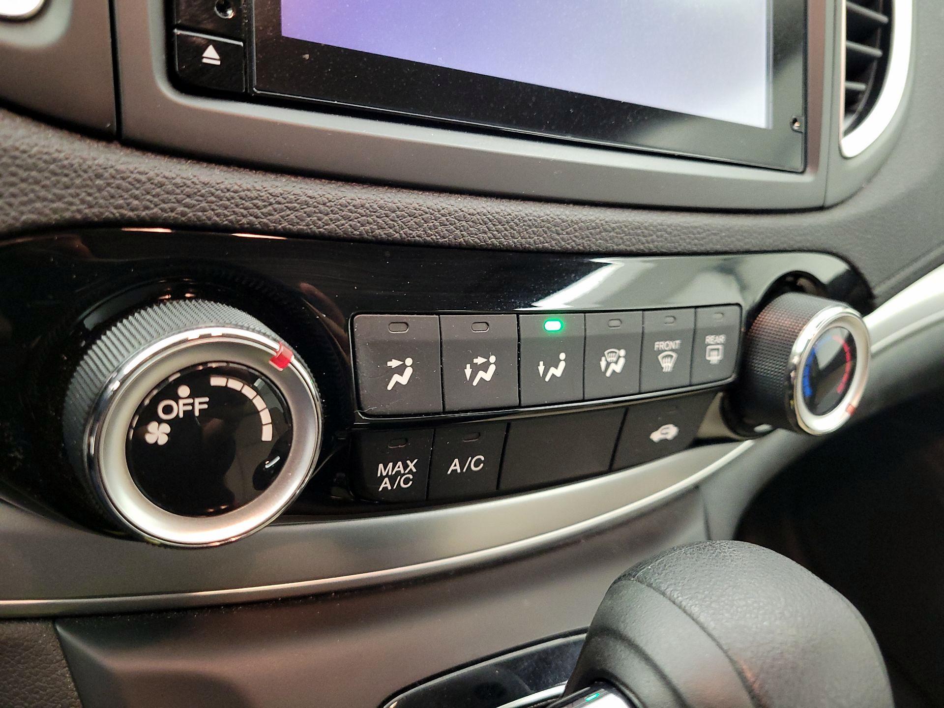 Thumbnail: 2016 Honda CR-V - 16