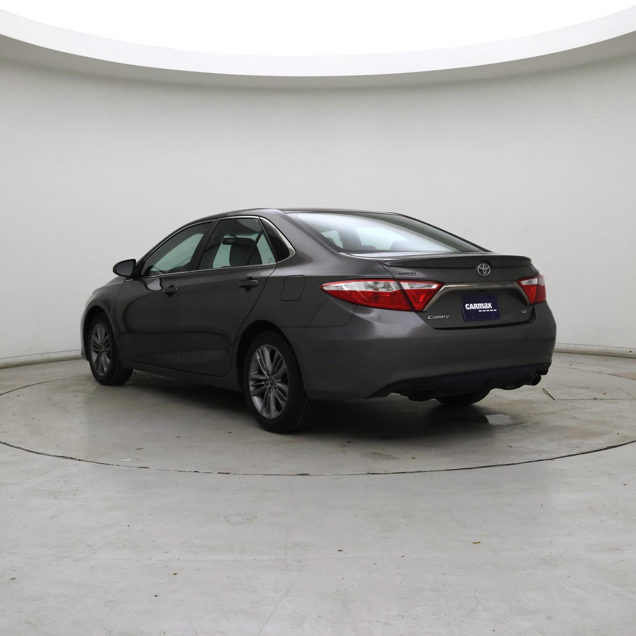 Thumbnail: 2015 Toyota Camry - 2