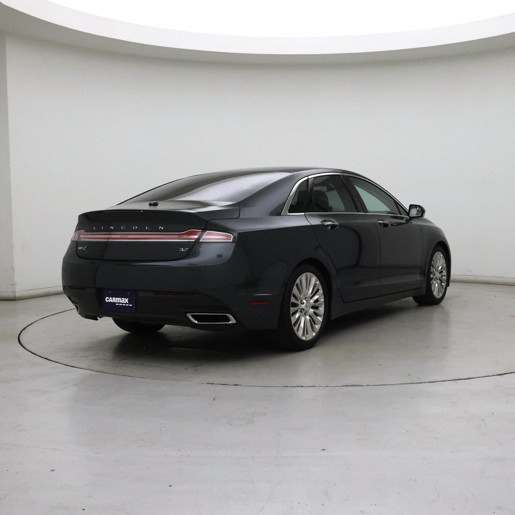 Thumbnail: 2016 Lincoln MKZ - 8