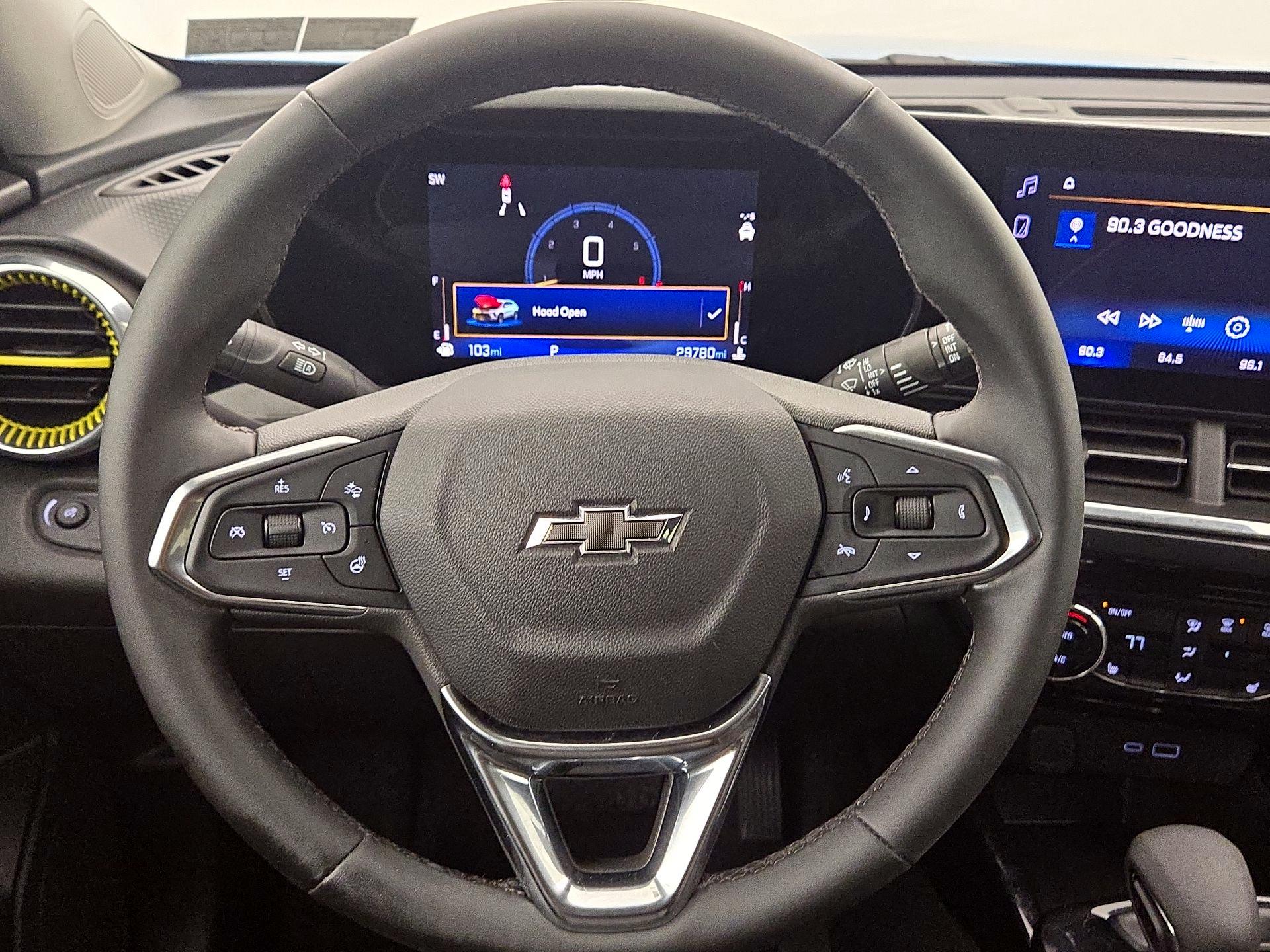 Thumbnail: 2025 Chevrolet Trax - 10