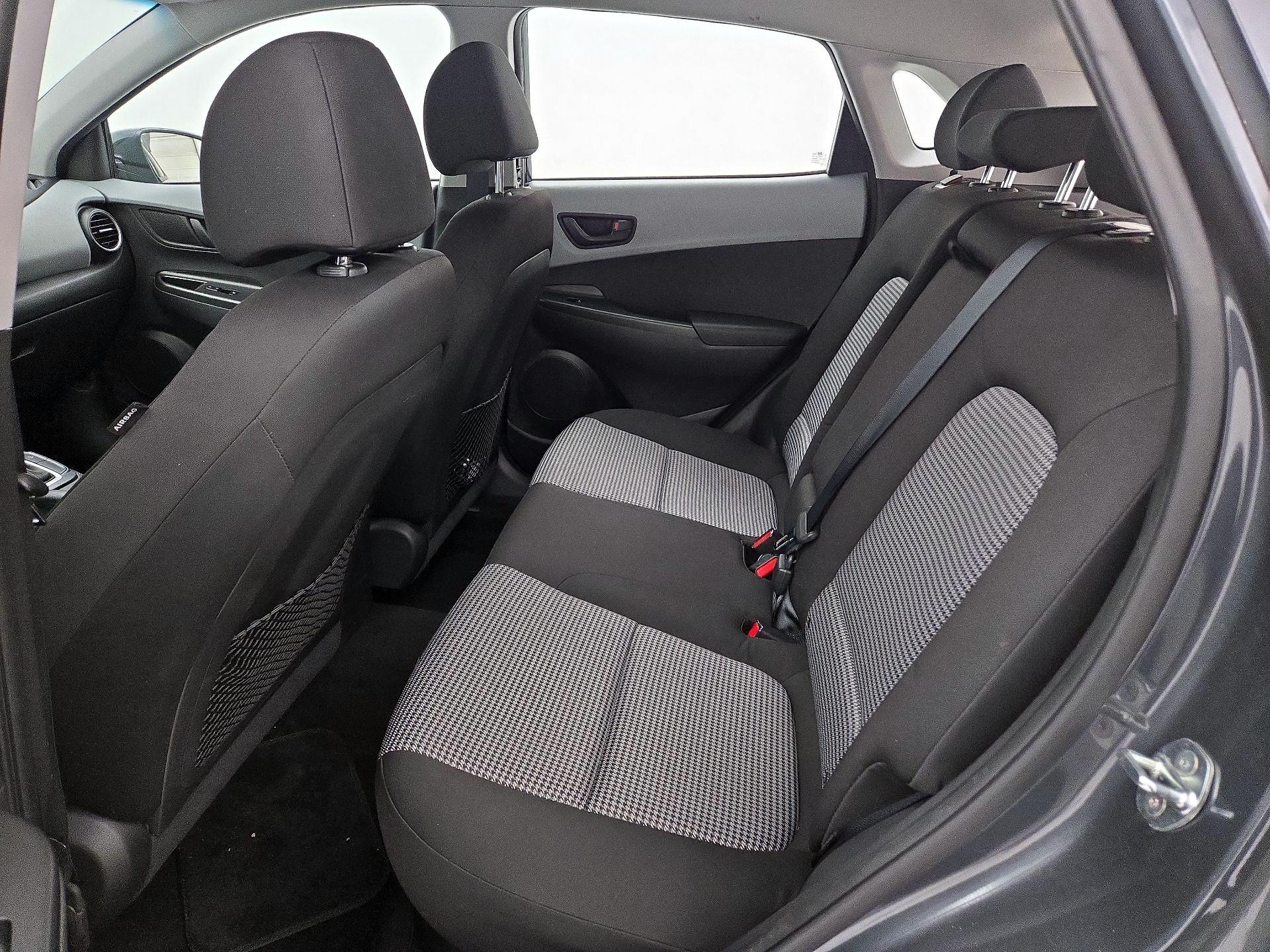 Thumbnail: 2021 Hyundai Kona - 19