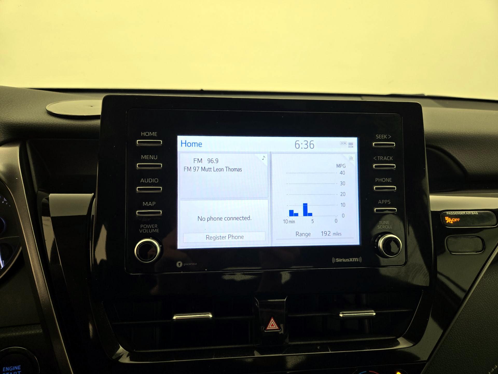 Thumbnail: 2022 Toyota Camry - 15