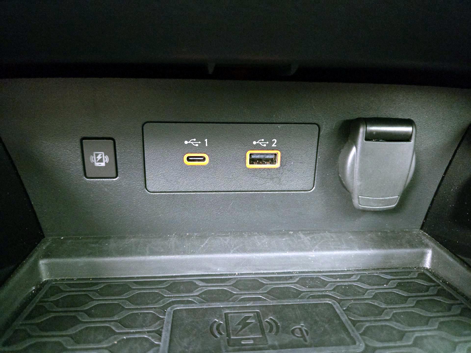 Thumbnail: 2023 Nissan Altima - 19