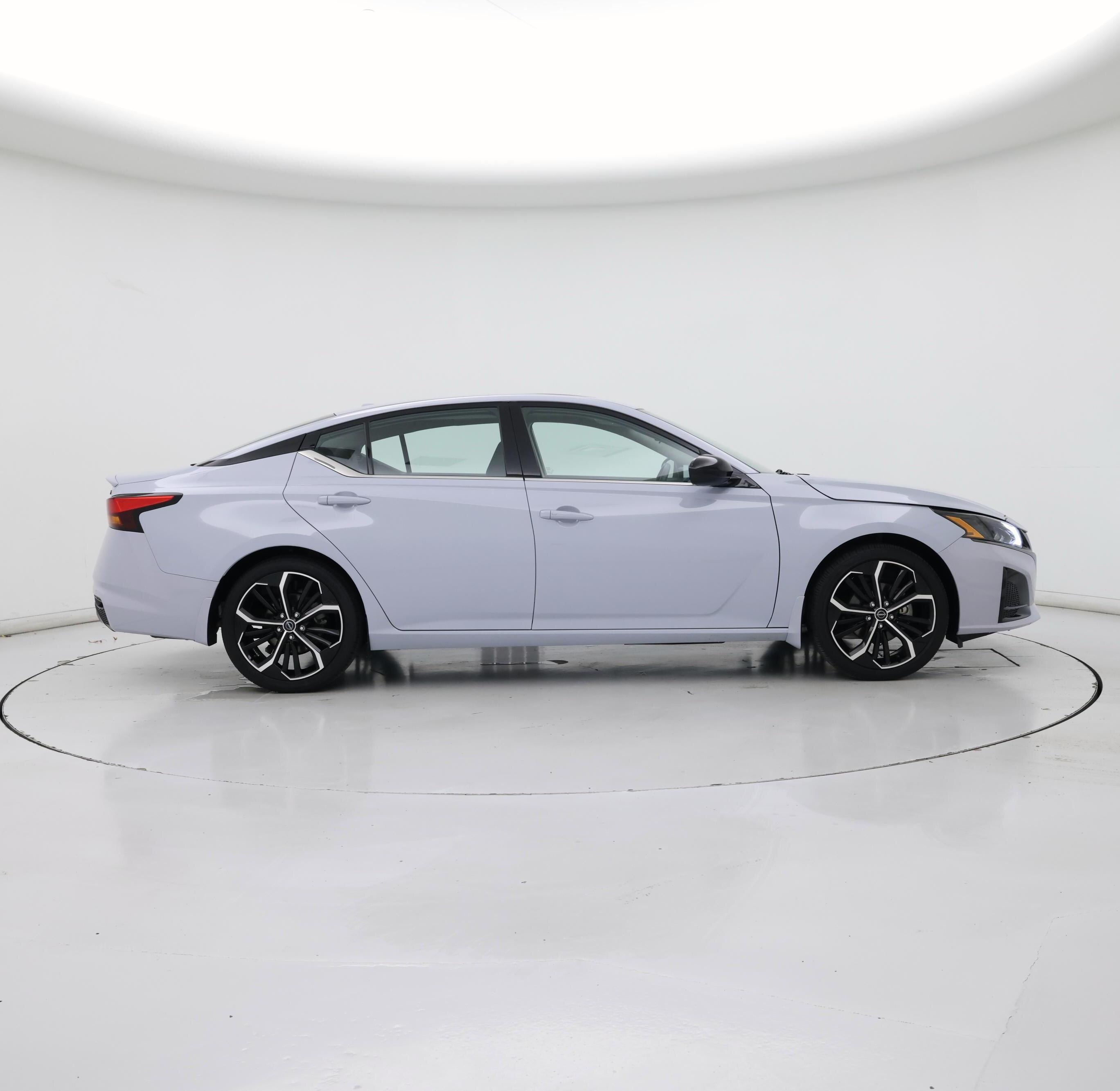 Thumbnail: 2023 Nissan Altima - 7