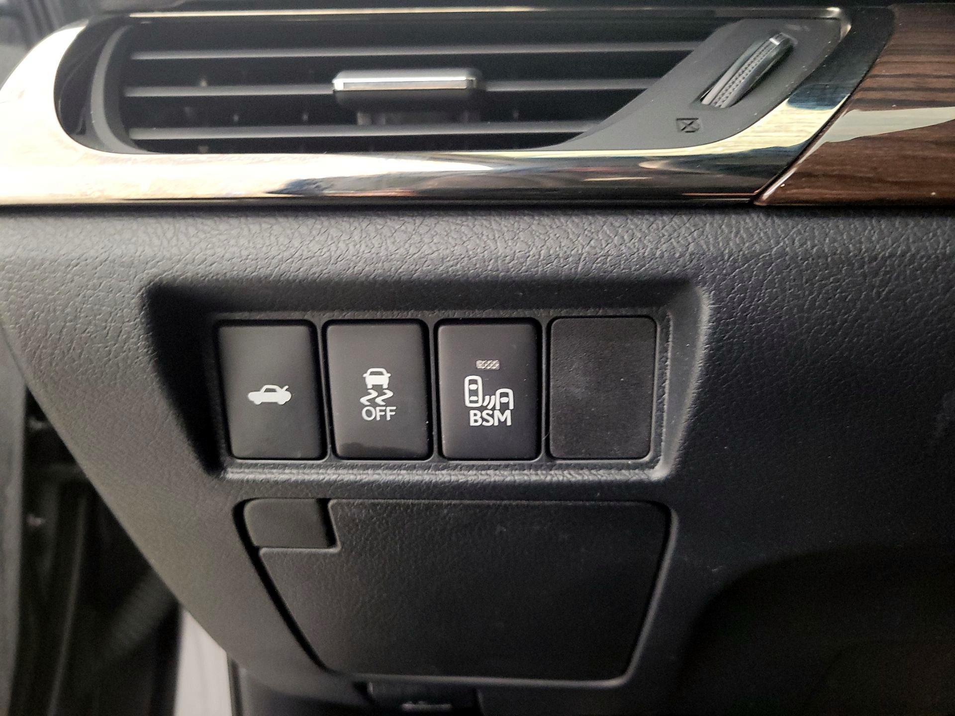 Thumbnail: 2014 Toyota Avalon - 13