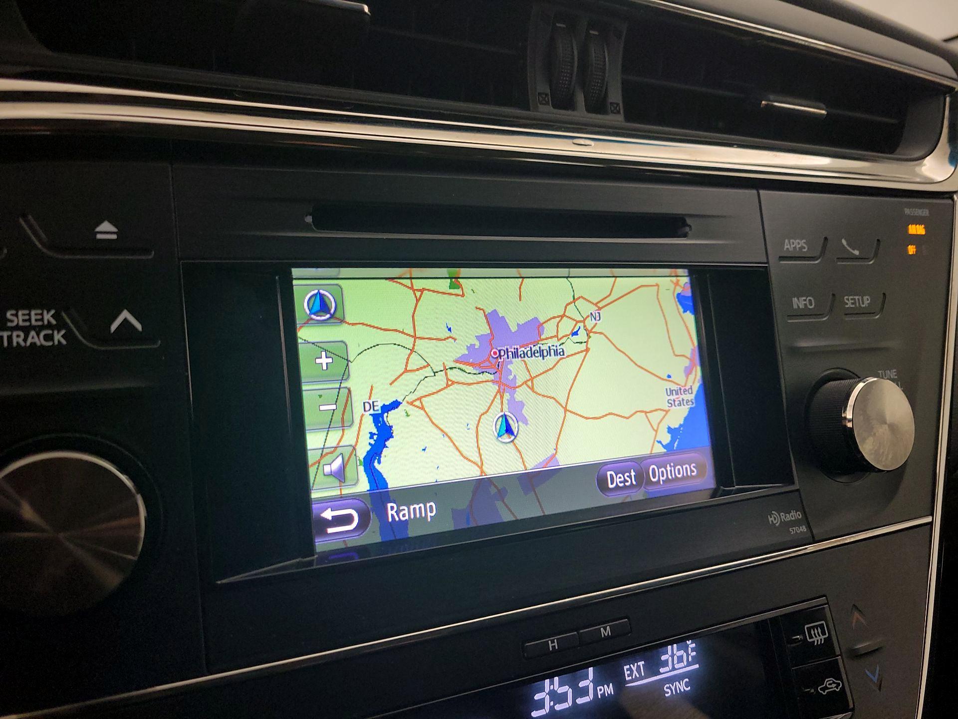 Thumbnail: 2014 Toyota Avalon - 14