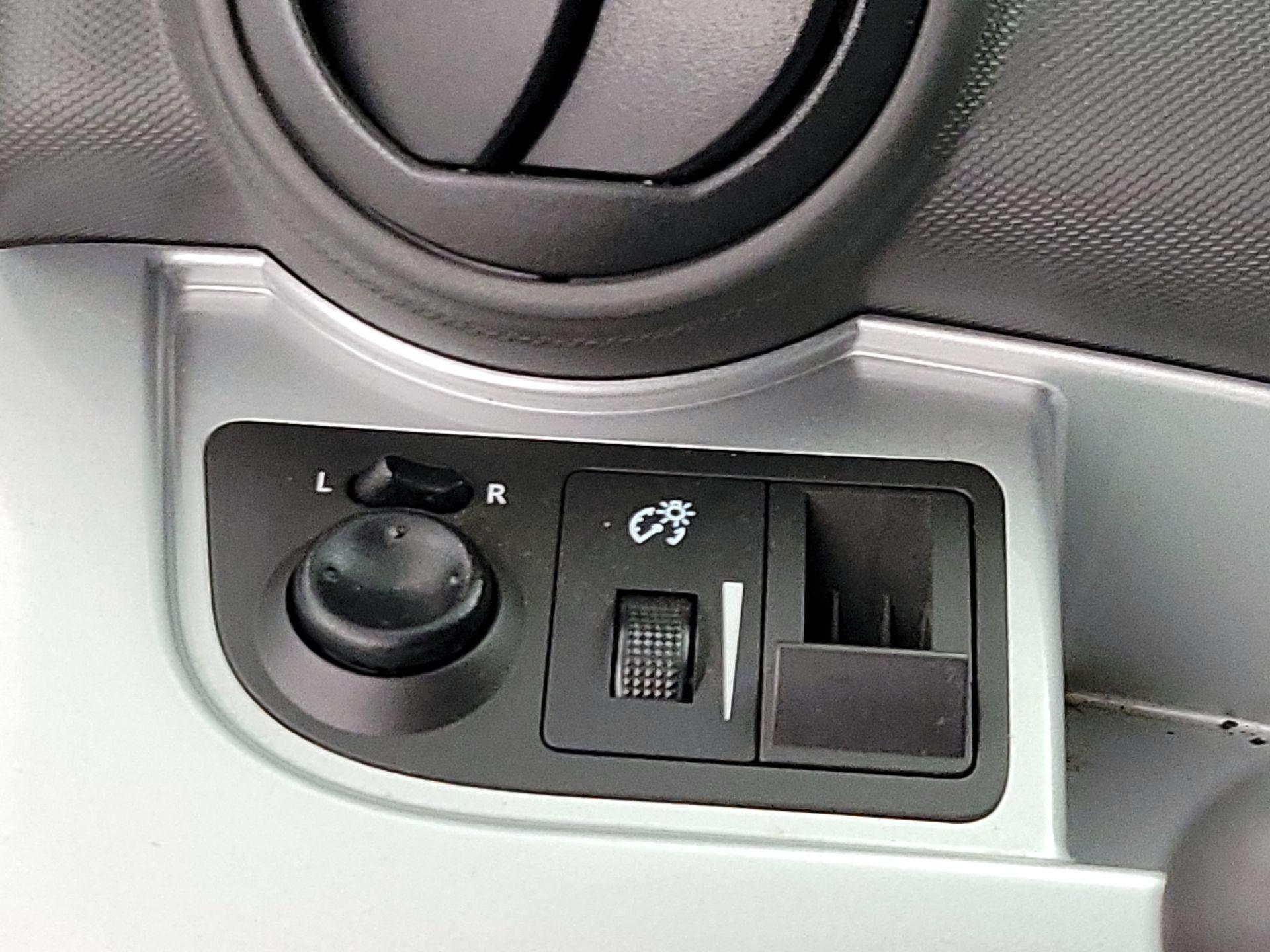 Thumbnail: 2014 Chevrolet Spark - 13