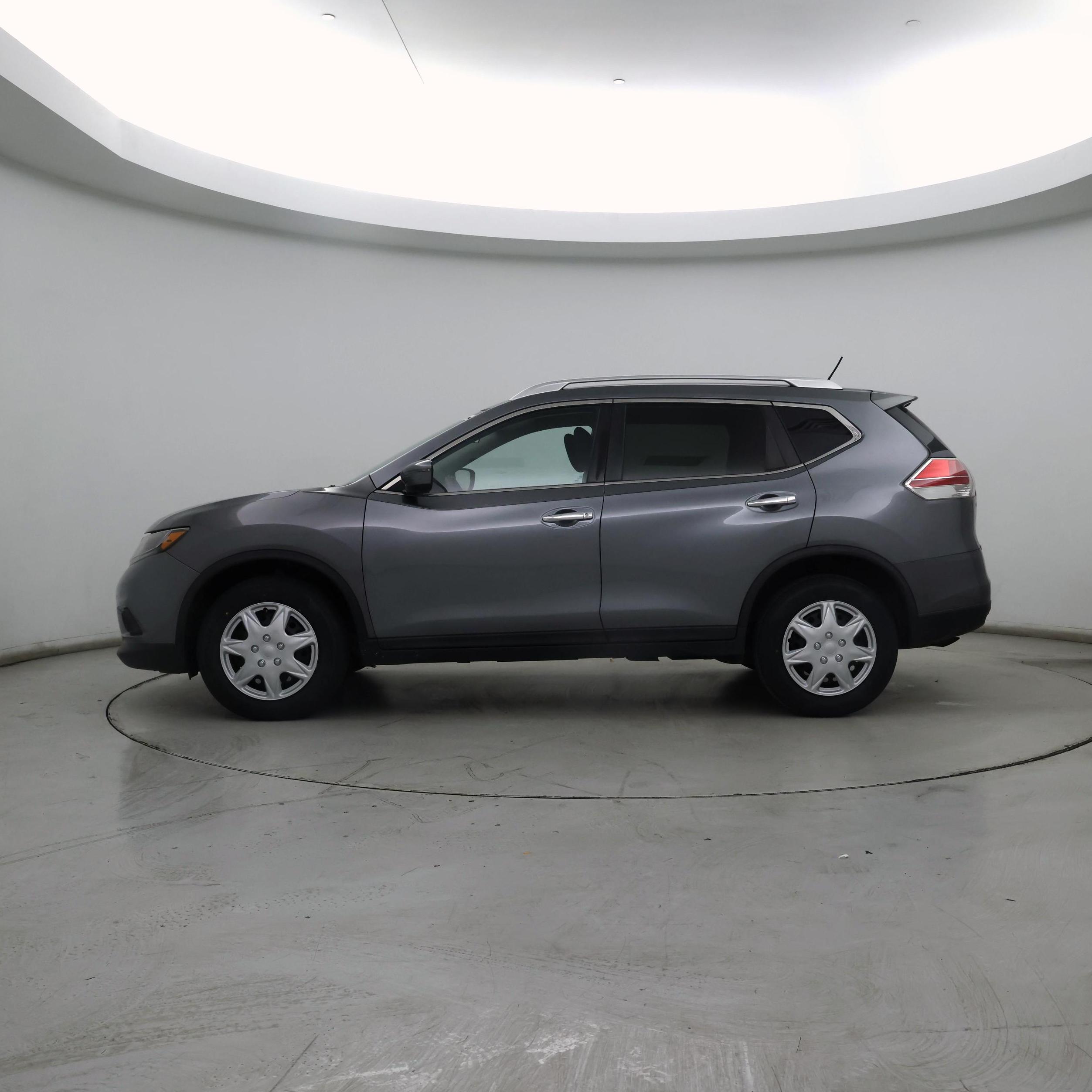 Thumbnail: 2016 Nissan Rogue - 3
