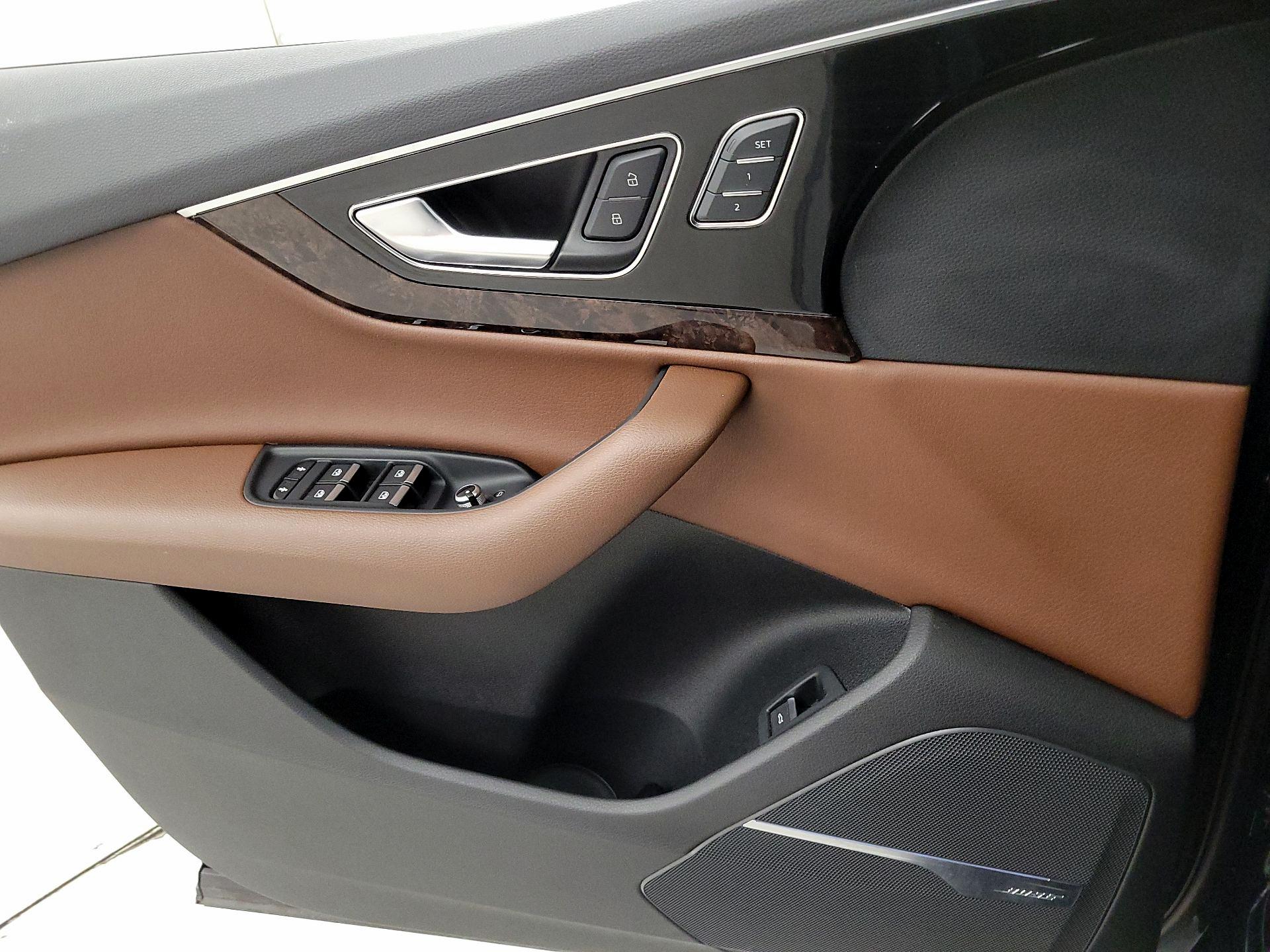 Thumbnail: 2019 Audi Q7 - 12