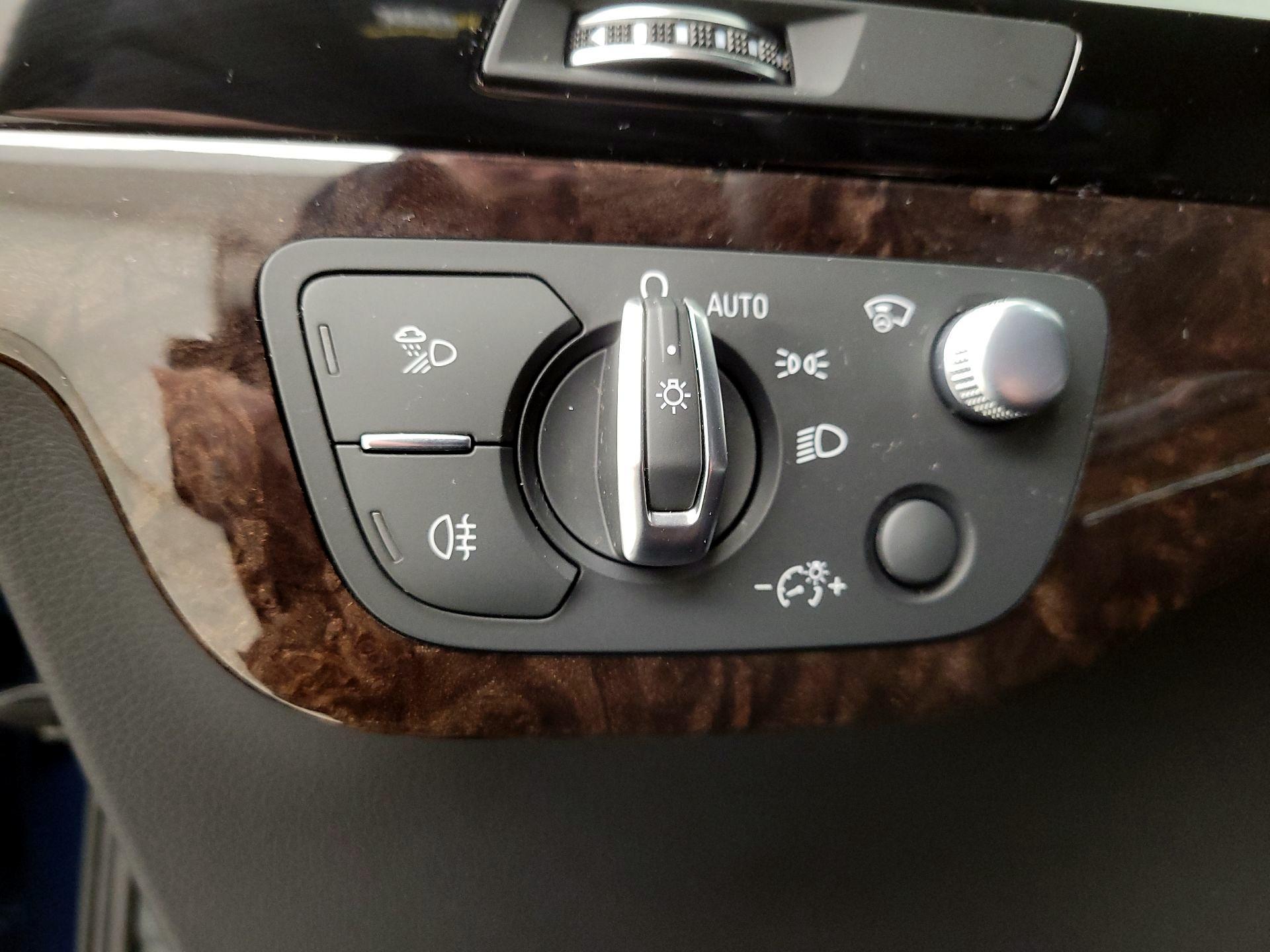 Thumbnail: 2019 Audi Q7 - 13