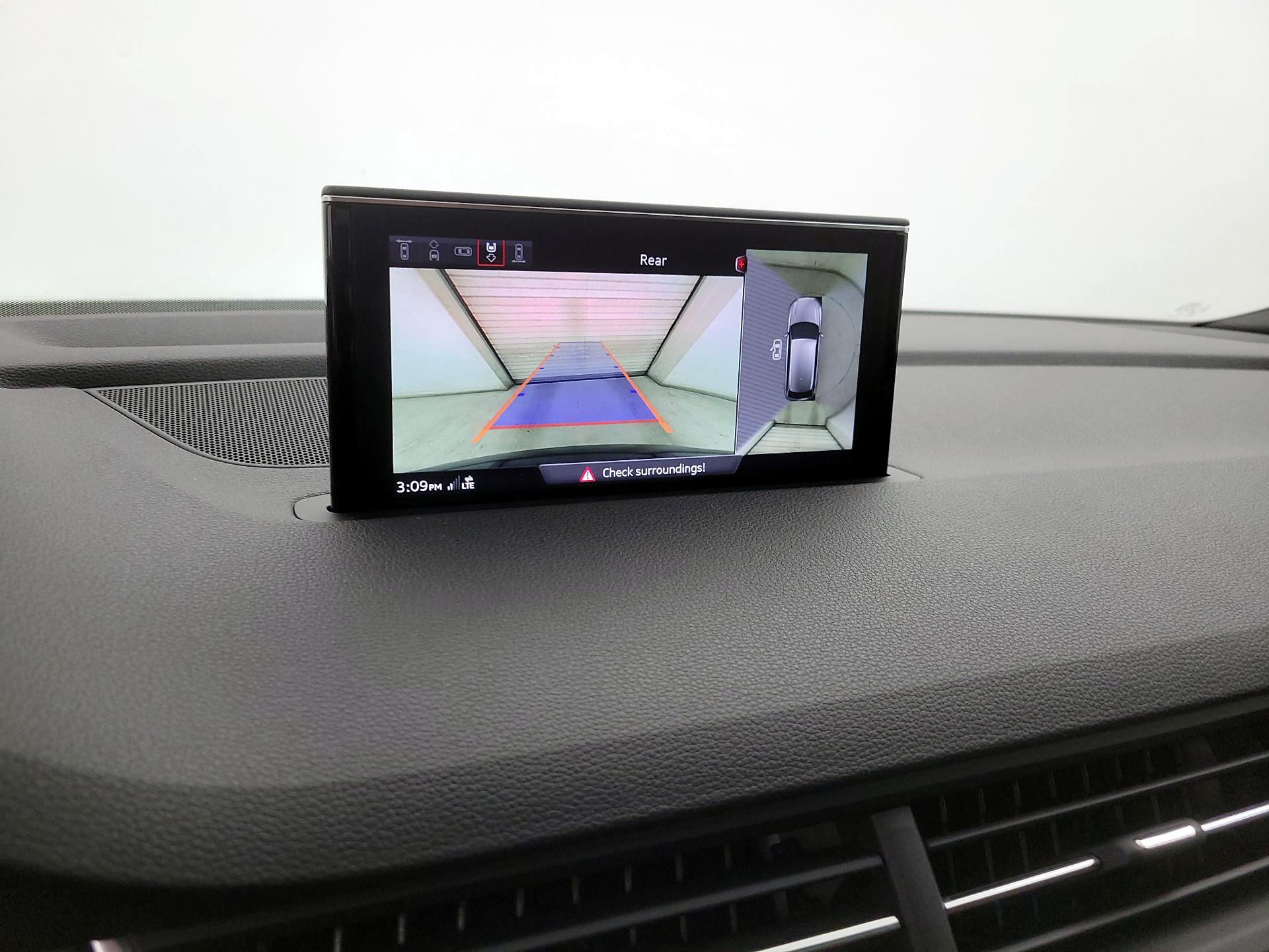 Thumbnail: 2019 Audi Q7 - 15