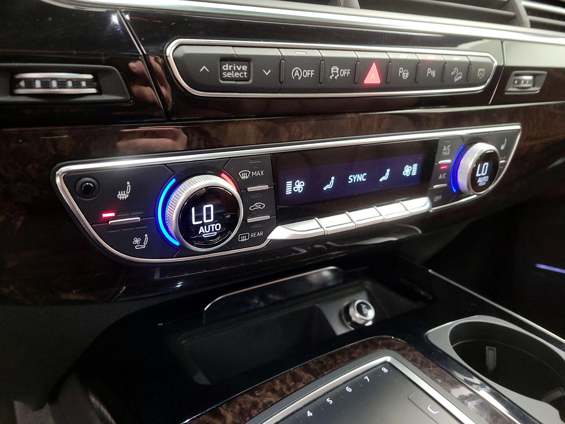 Thumbnail: 2019 Audi Q7 - 17