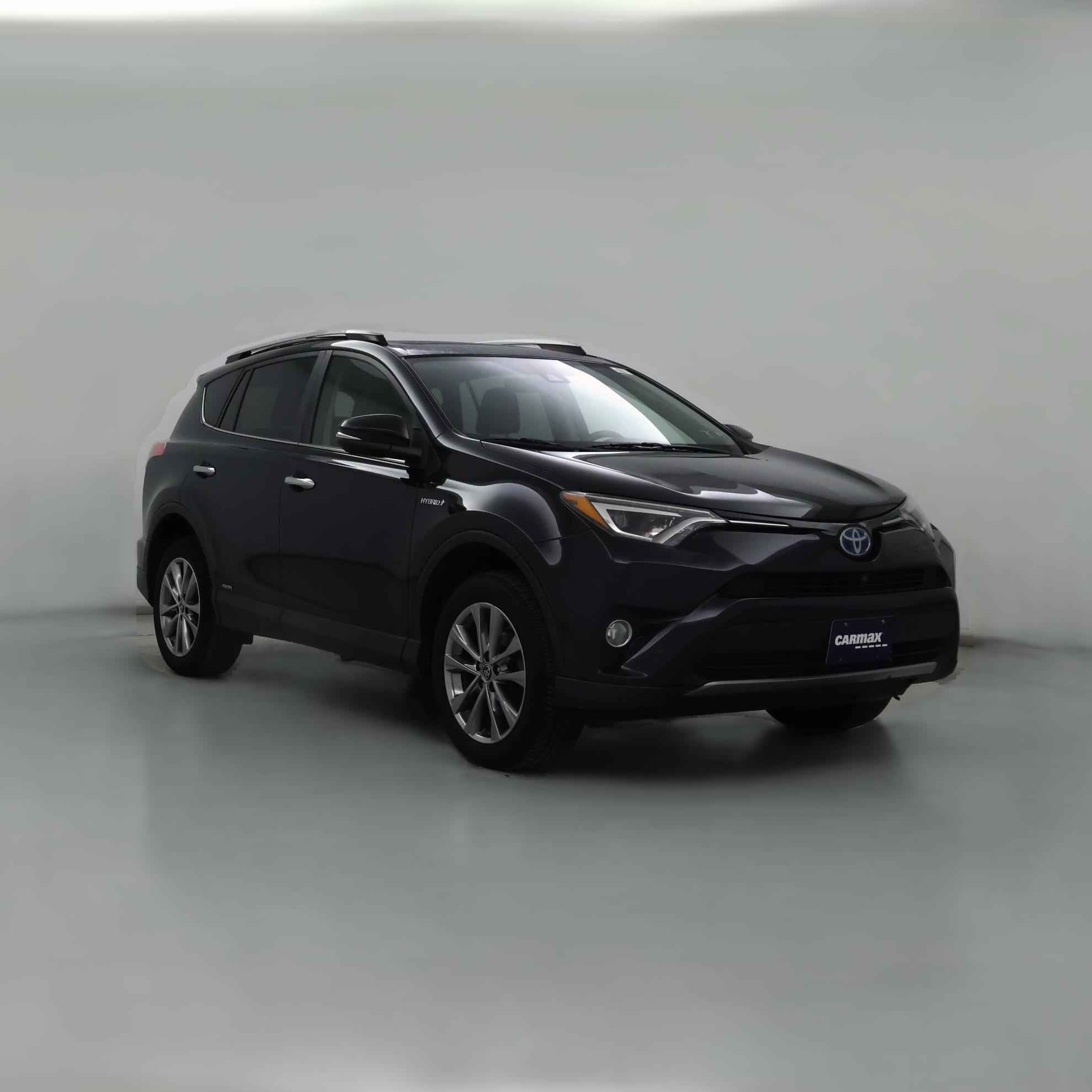 Thumbnail: 2017 Toyota RAV4 - 1