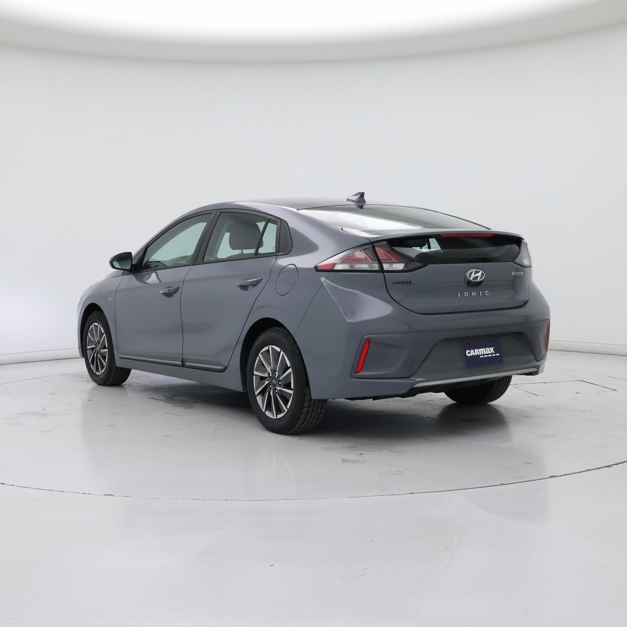 Thumbnail: 2020 Hyundai Ioniq - 2