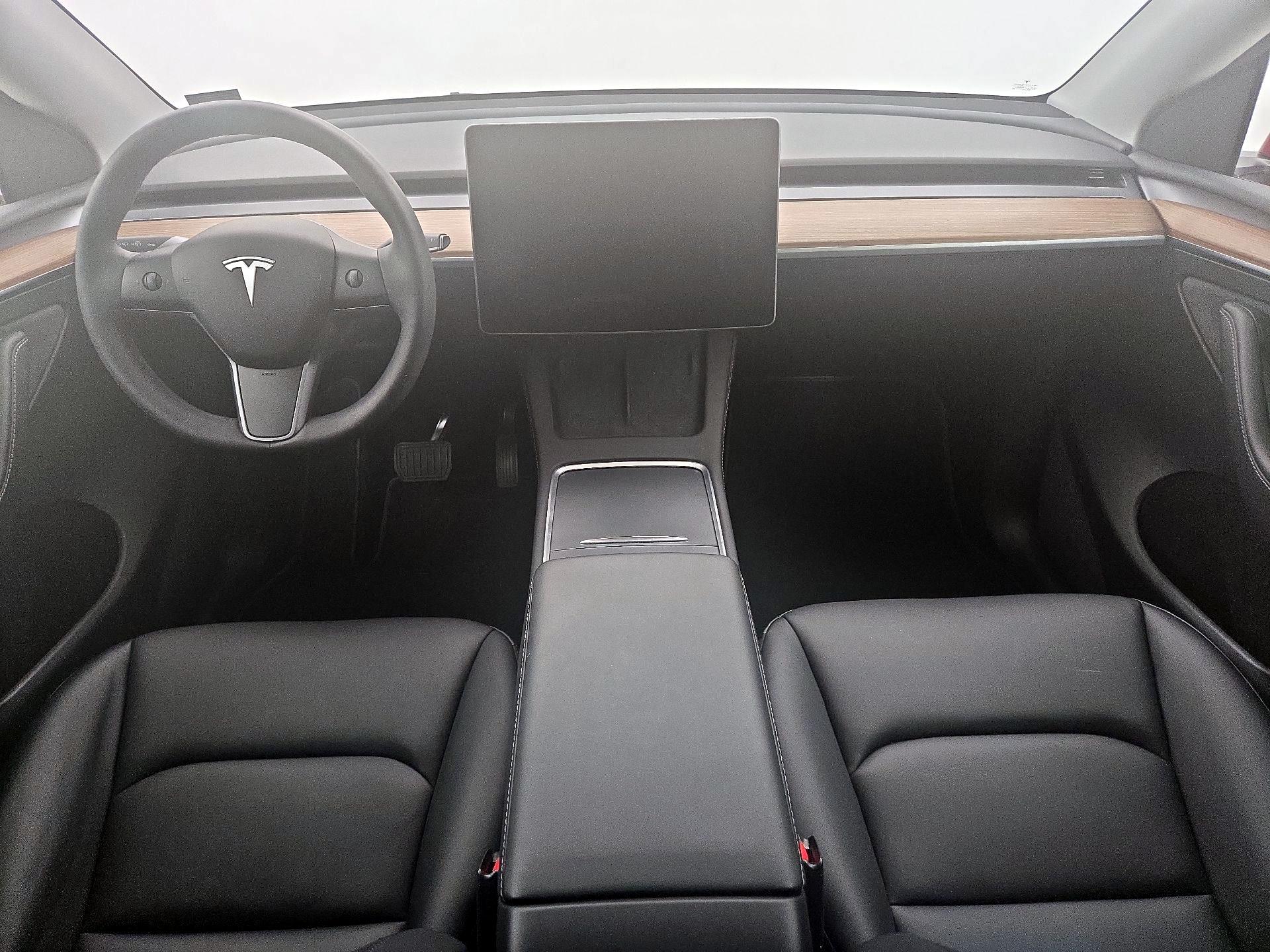 Thumbnail: 2023 Tesla Model Y - 9