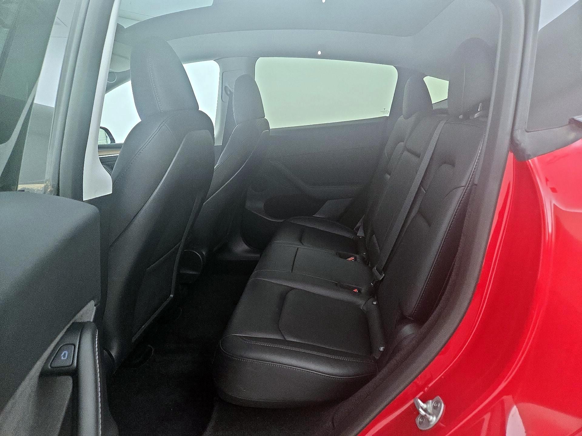 Thumbnail: 2023 Tesla Model Y - 20