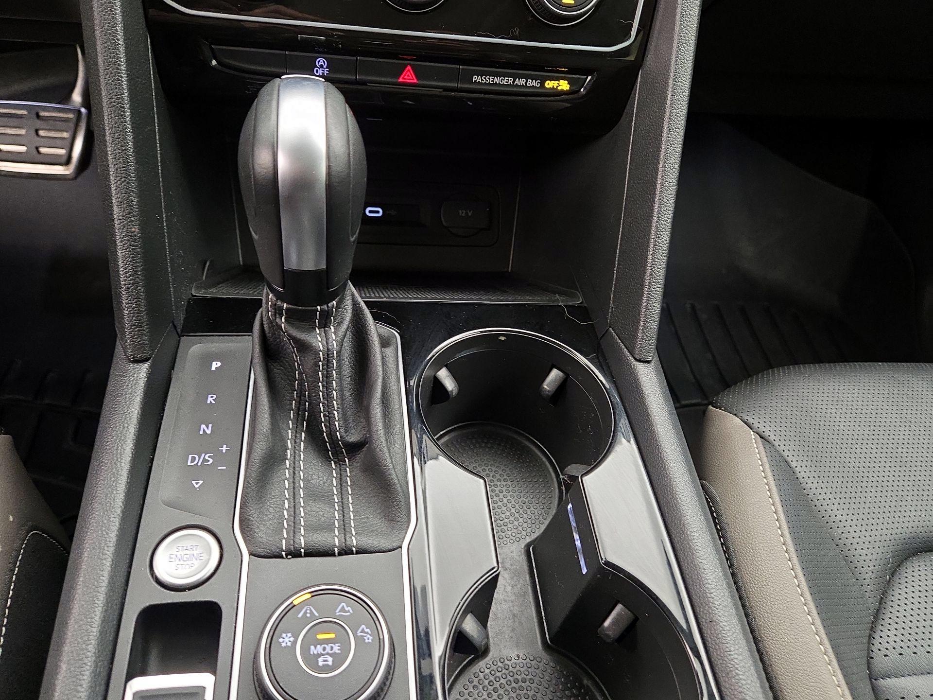 Thumbnail: 2022 Volkswagen Atlas - 17