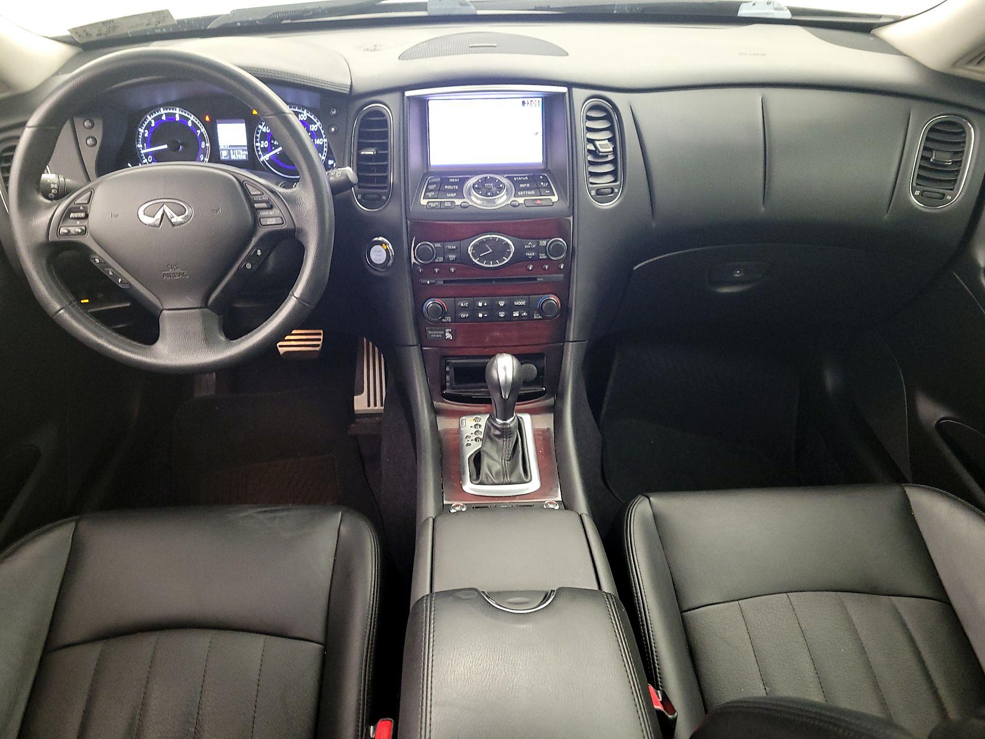 Thumbnail: 2017 INFINITI QX50 - 9